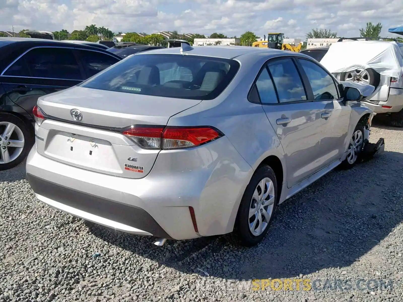 4 Photograph of a damaged car 5YFEPRAE0LP049645 TOYOTA COROLLA 2020