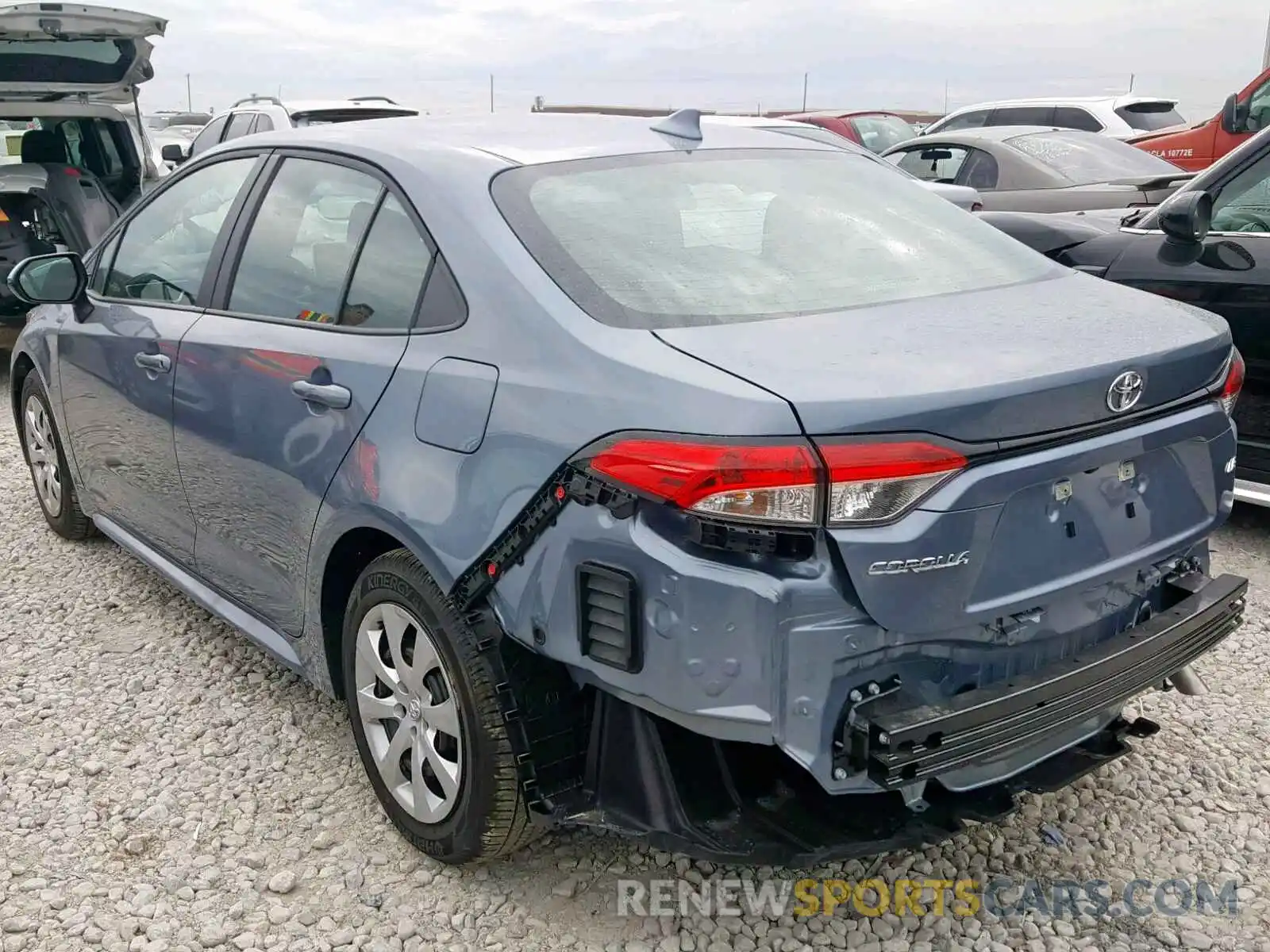 3 Photograph of a damaged car 5YFEPRAE0LP049905 TOYOTA COROLLA 2020