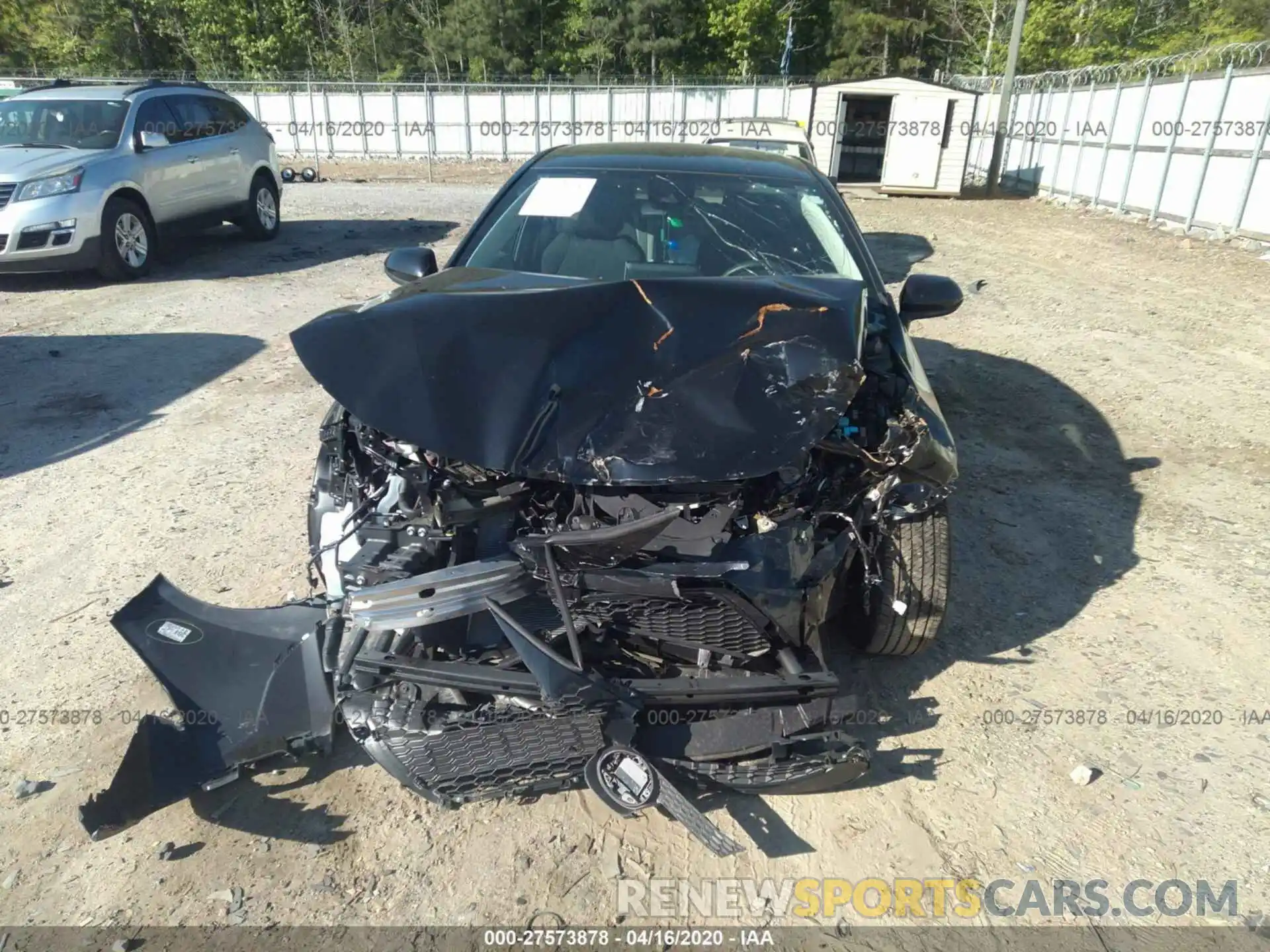 6 Photograph of a damaged car 5YFEPRAE0LP057213 TOYOTA COROLLA 2020