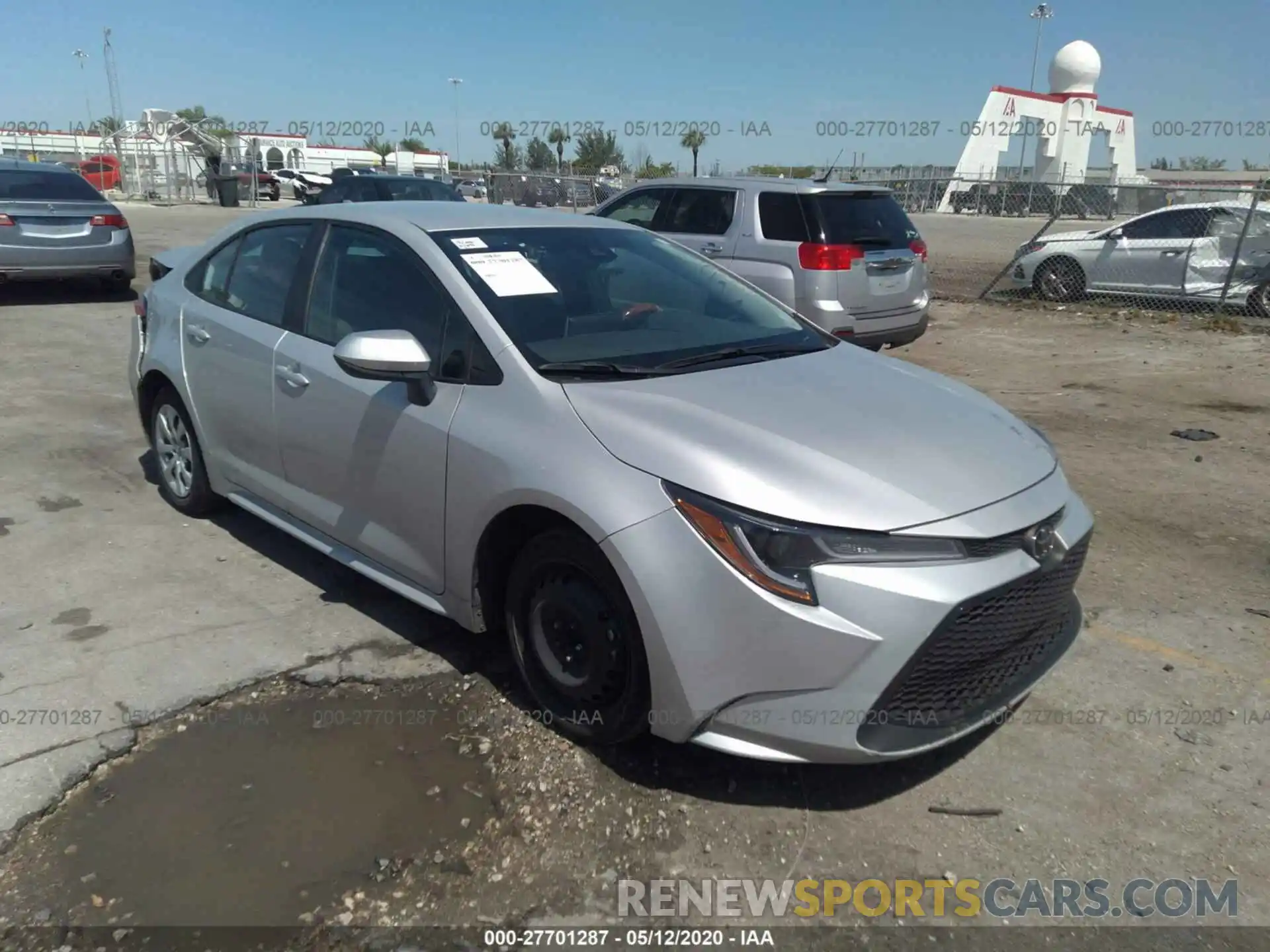 1 Photograph of a damaged car 5YFEPRAE0LP057275 TOYOTA COROLLA 2020