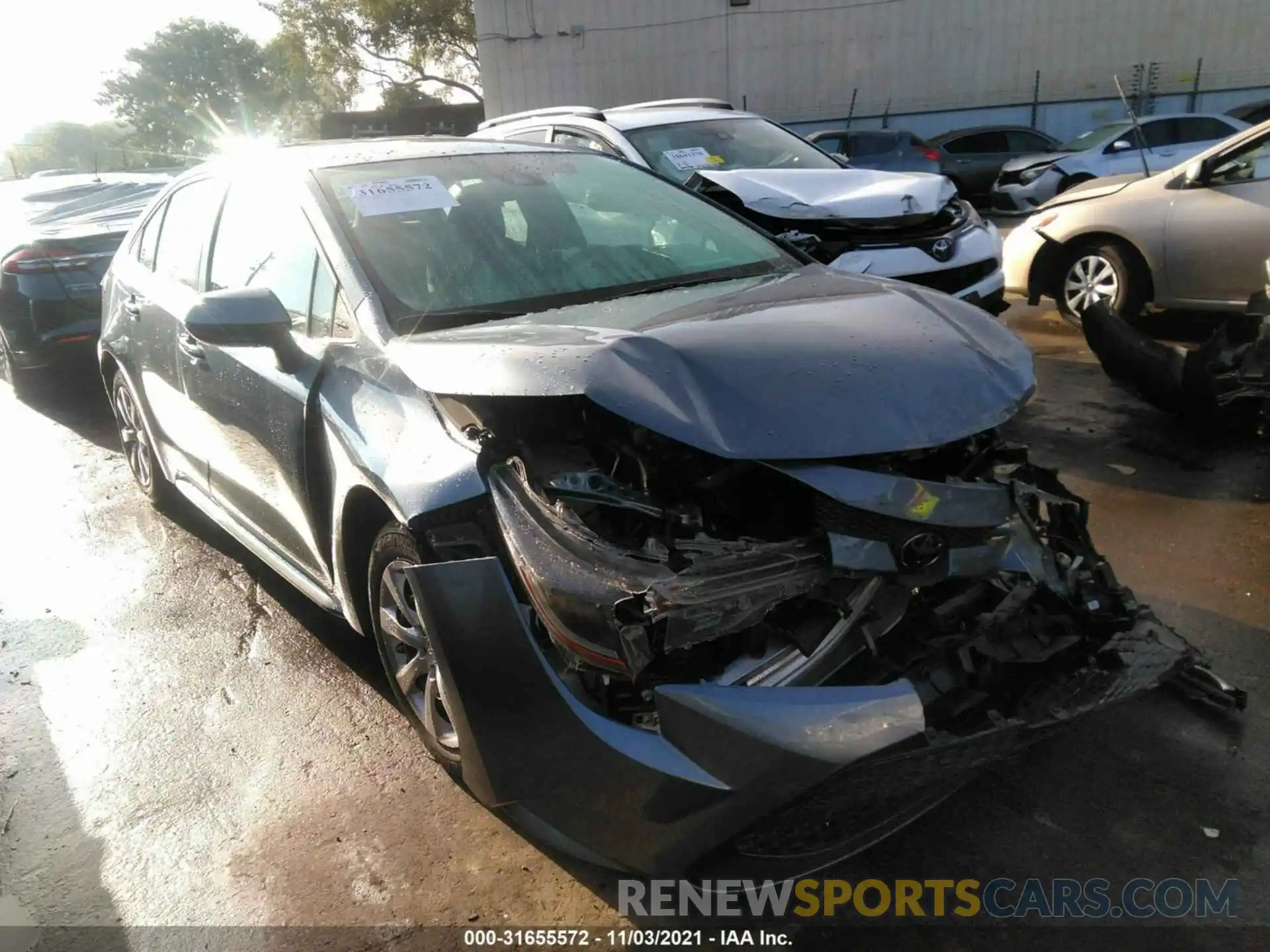 1 Photograph of a damaged car 5YFEPRAE0LP057552 TOYOTA COROLLA 2020