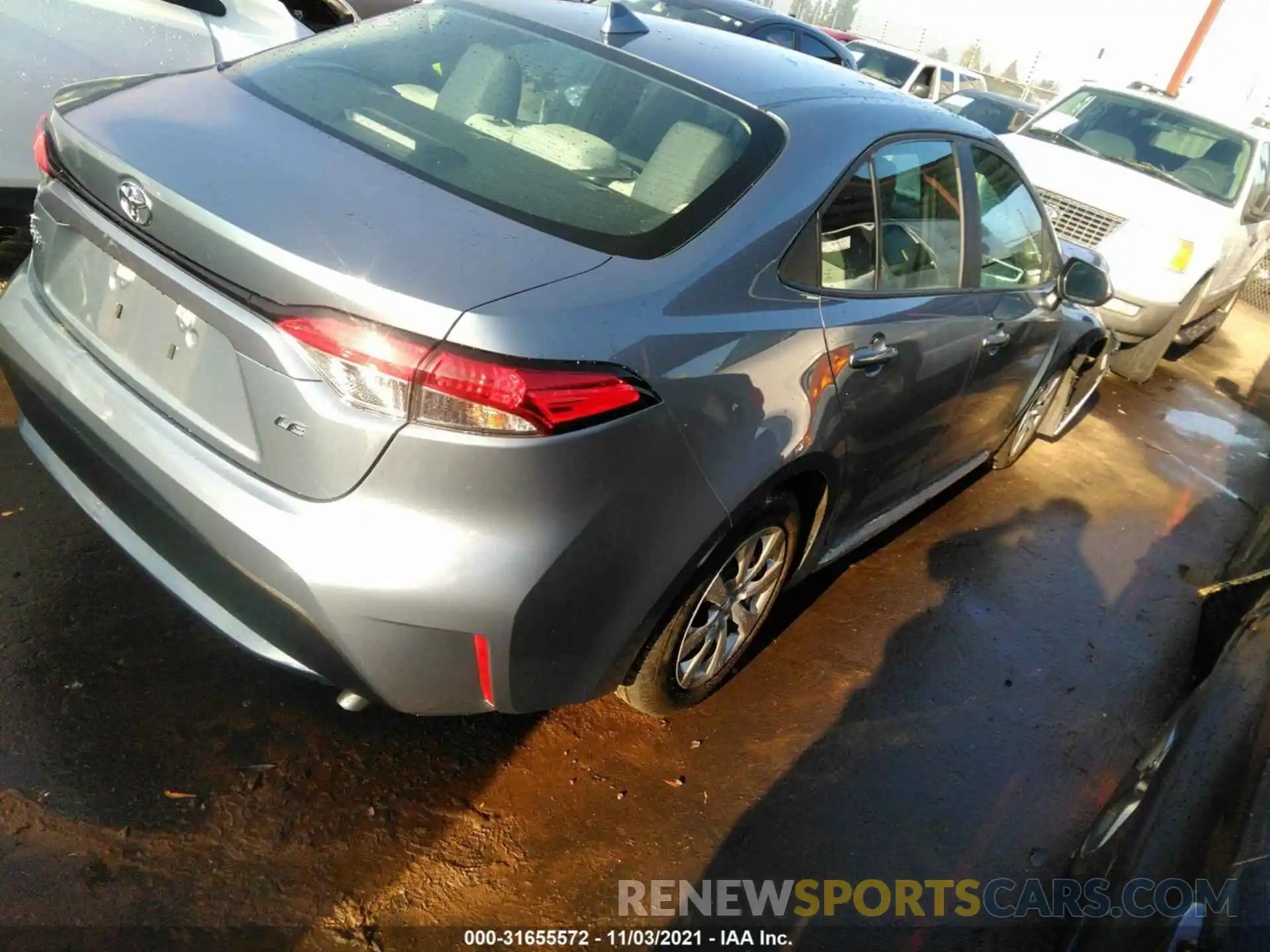 4 Photograph of a damaged car 5YFEPRAE0LP057552 TOYOTA COROLLA 2020