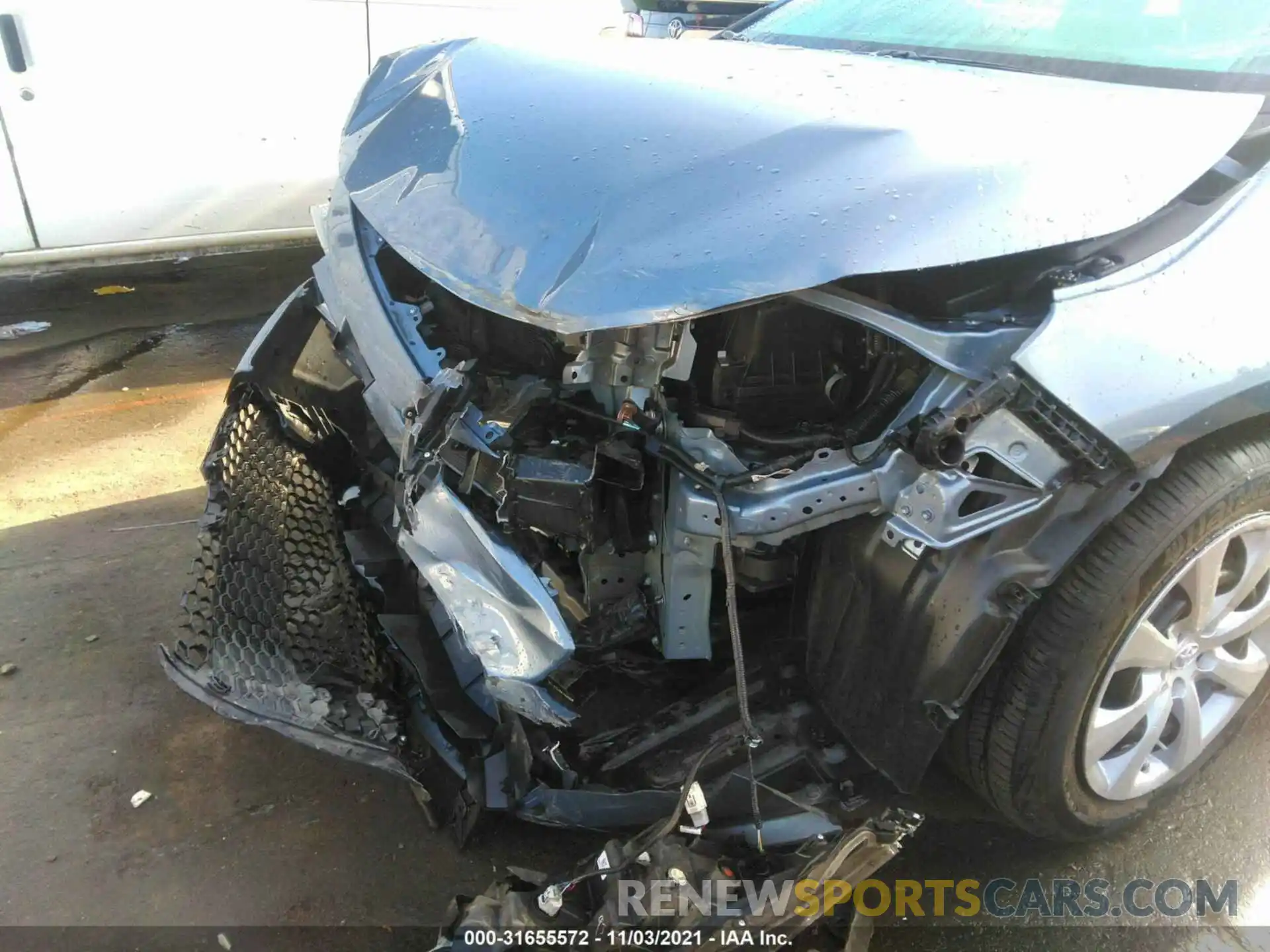 6 Photograph of a damaged car 5YFEPRAE0LP057552 TOYOTA COROLLA 2020