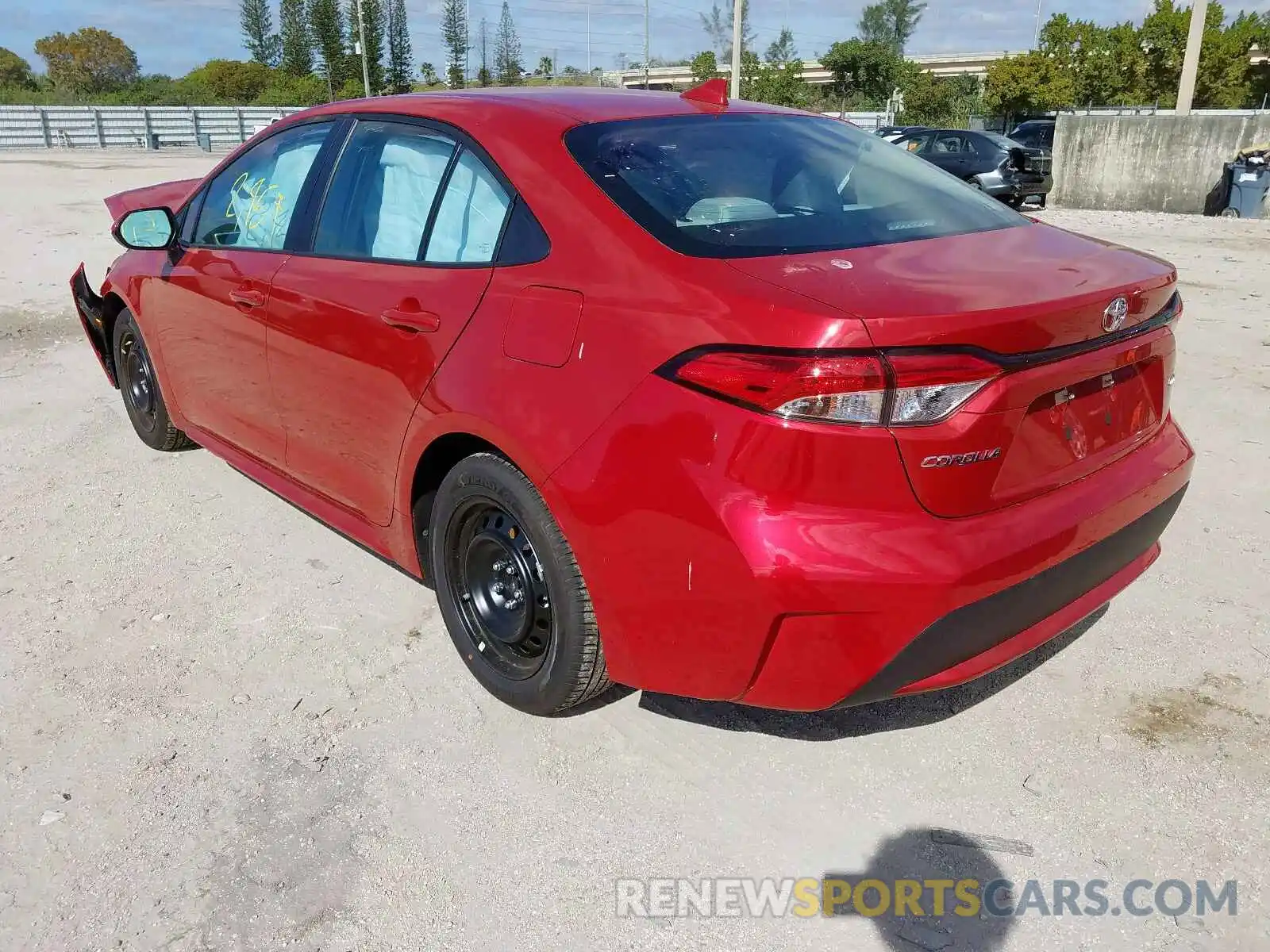 3 Photograph of a damaged car 5YFEPRAE0LP057616 TOYOTA COROLLA 2020