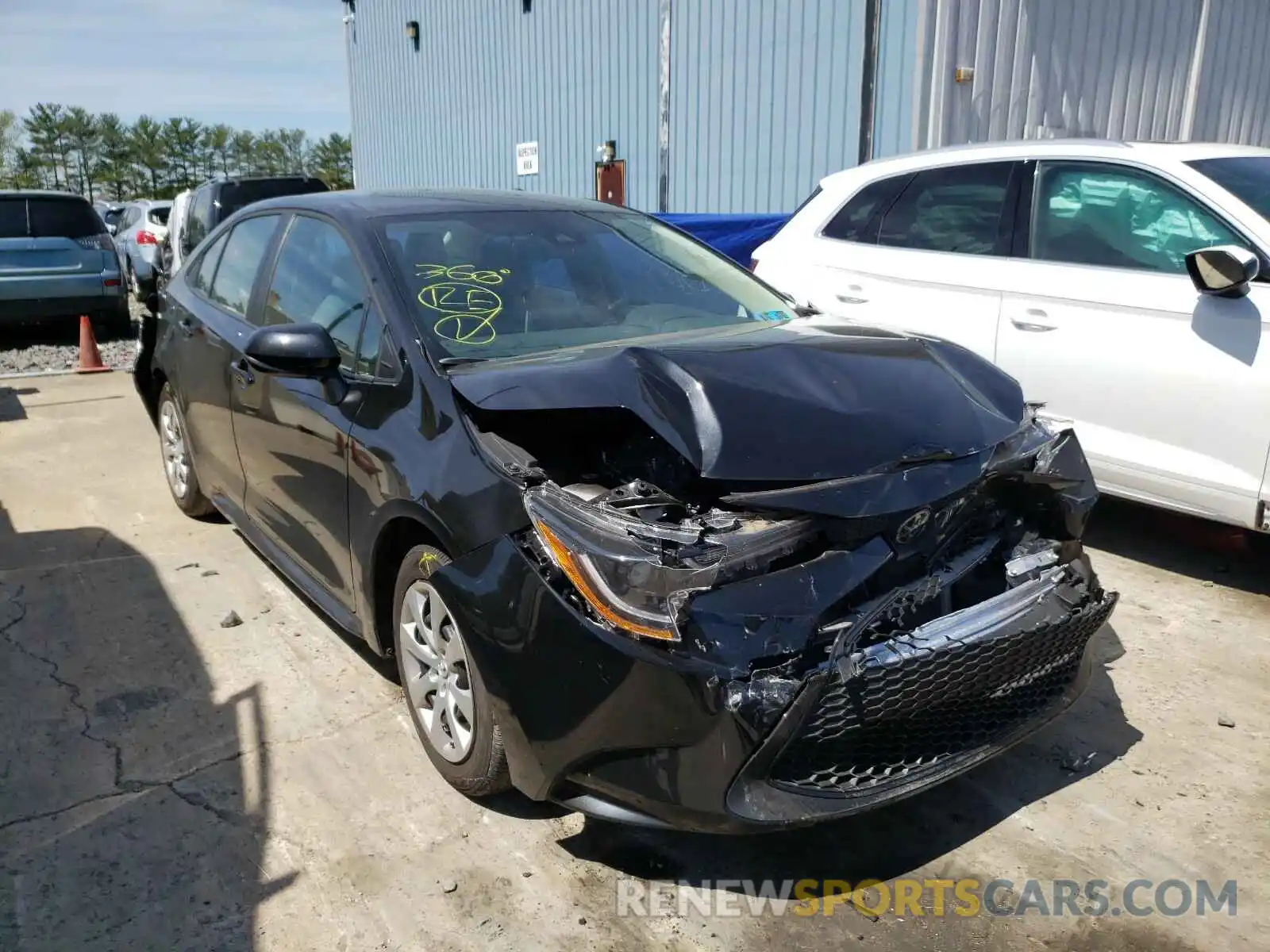 1 Фотография поврежденного автомобиля 5YFEPRAE0LP058846 TOYOTA COROLLA 2020