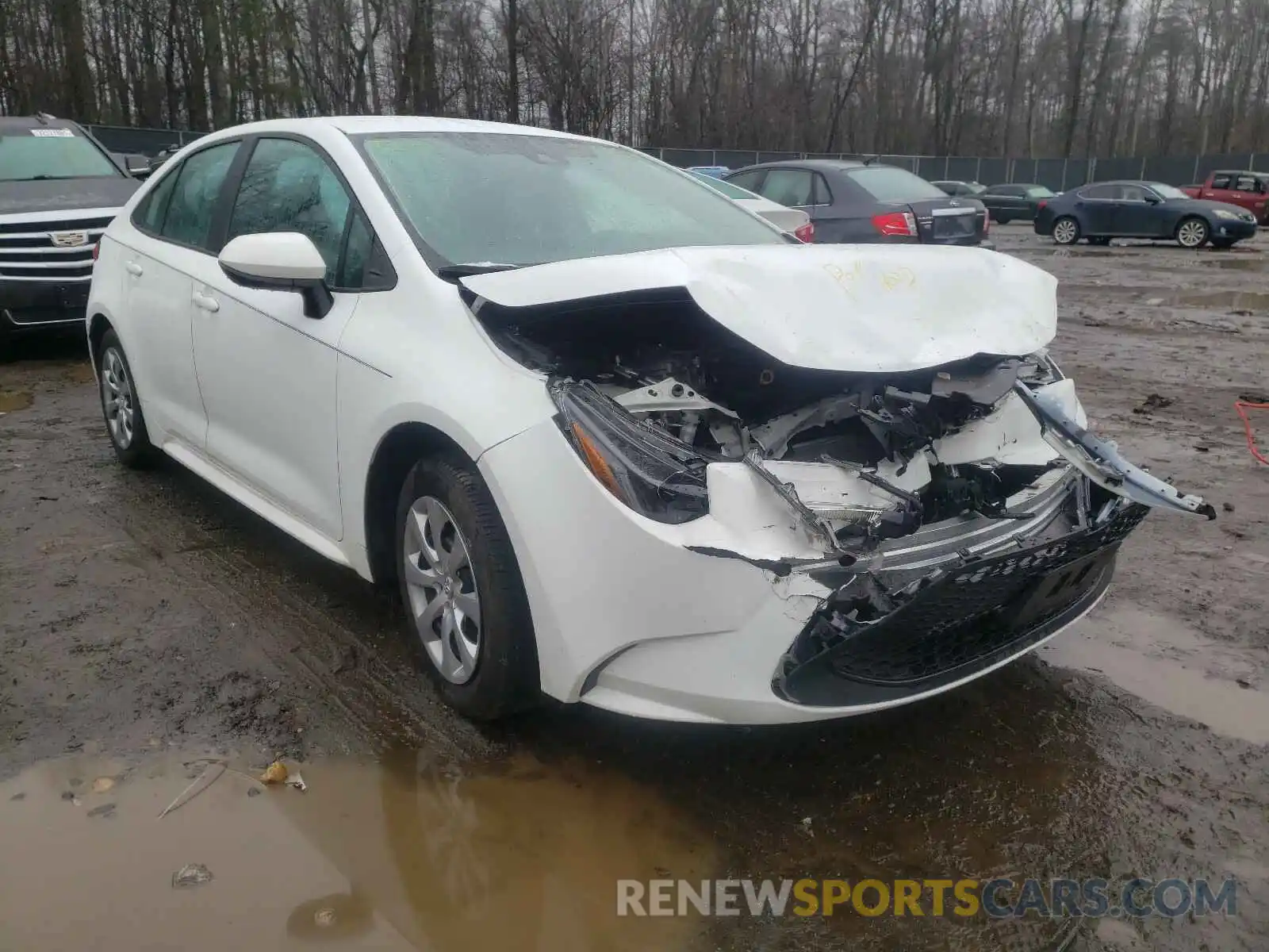 1 Photograph of a damaged car 5YFEPRAE0LP060600 TOYOTA COROLLA 2020