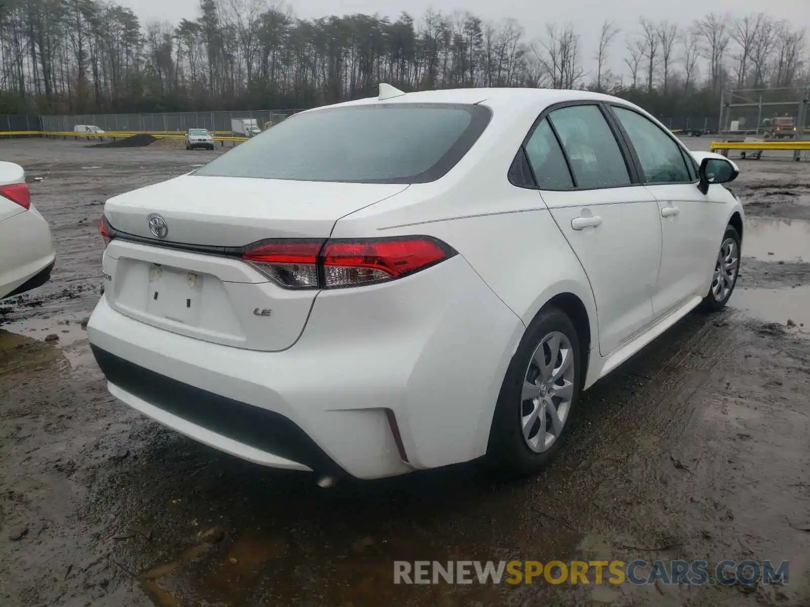 4 Photograph of a damaged car 5YFEPRAE0LP060600 TOYOTA COROLLA 2020