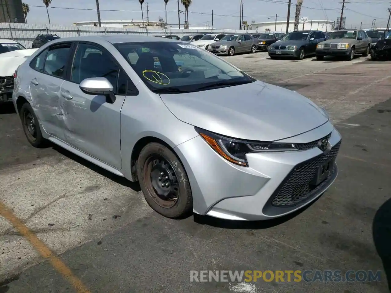 1 Photograph of a damaged car 5YFEPRAE0LP062900 TOYOTA COROLLA 2020