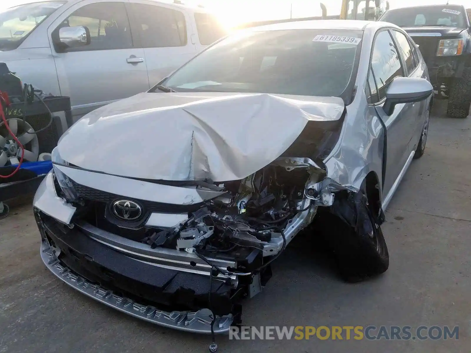 2 Photograph of a damaged car 5YFEPRAE0LP063450 TOYOTA COROLLA 2020