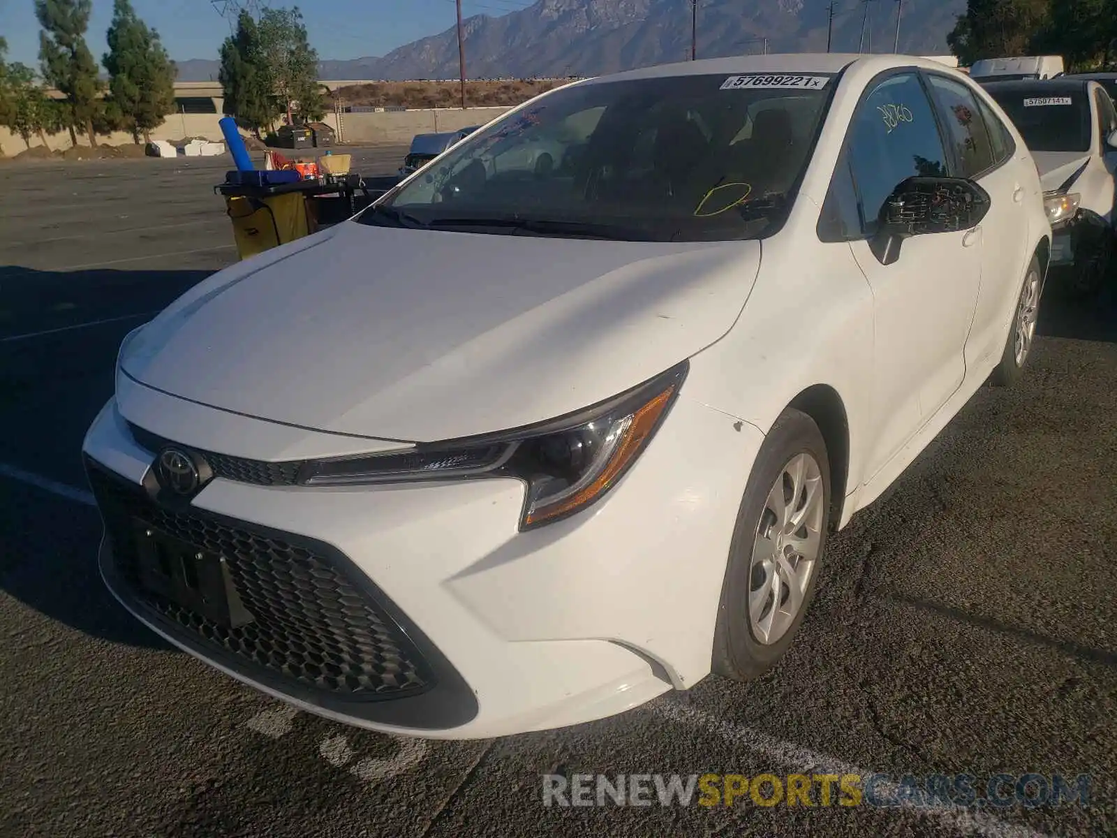 2 Photograph of a damaged car 5YFEPRAE0LP063982 TOYOTA COROLLA 2020