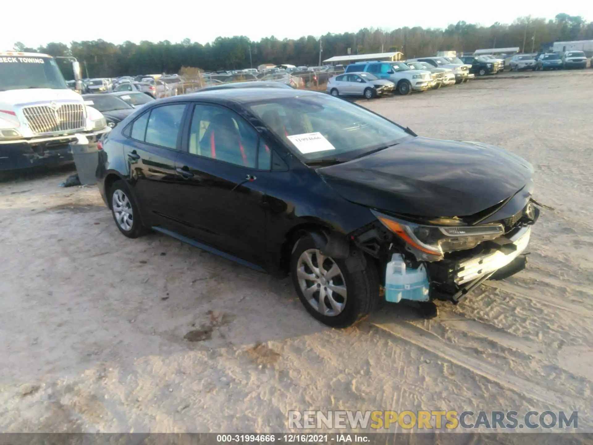 1 Photograph of a damaged car 5YFEPRAE0LP064498 TOYOTA COROLLA 2020