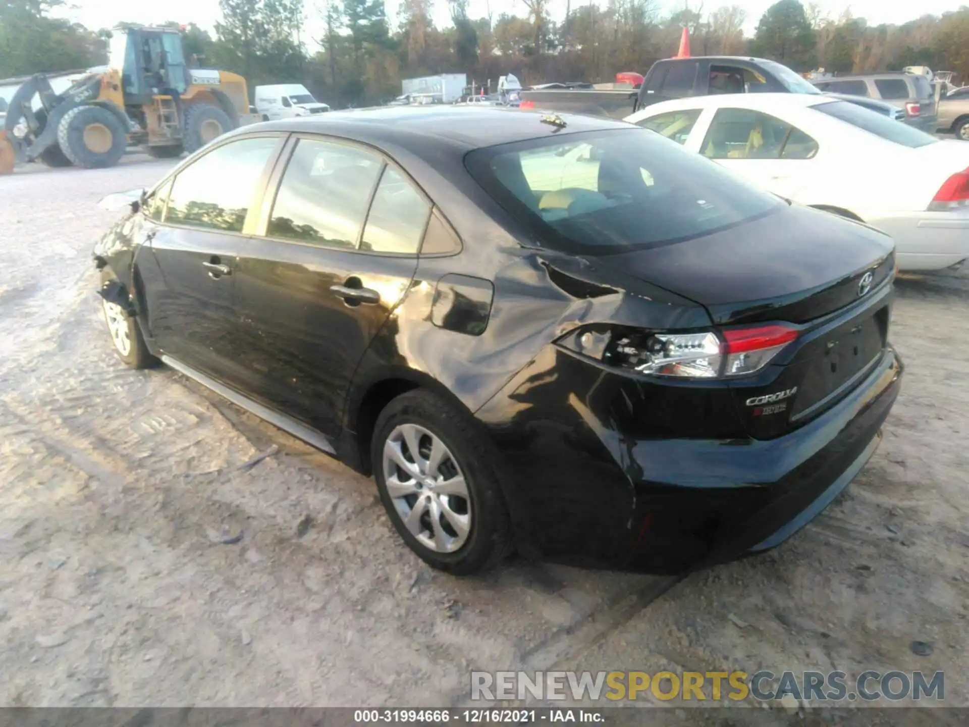 3 Photograph of a damaged car 5YFEPRAE0LP064498 TOYOTA COROLLA 2020