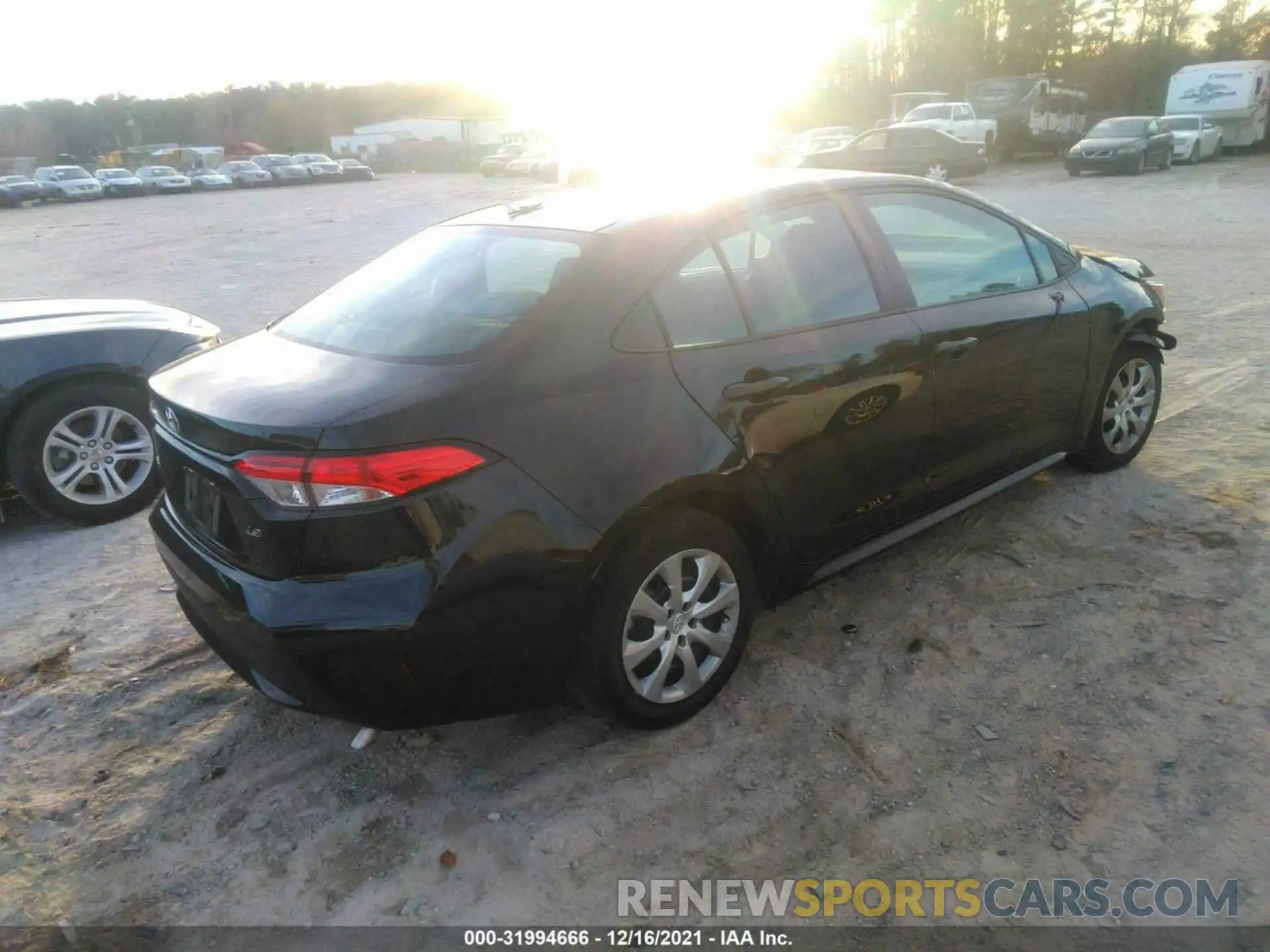 4 Photograph of a damaged car 5YFEPRAE0LP064498 TOYOTA COROLLA 2020