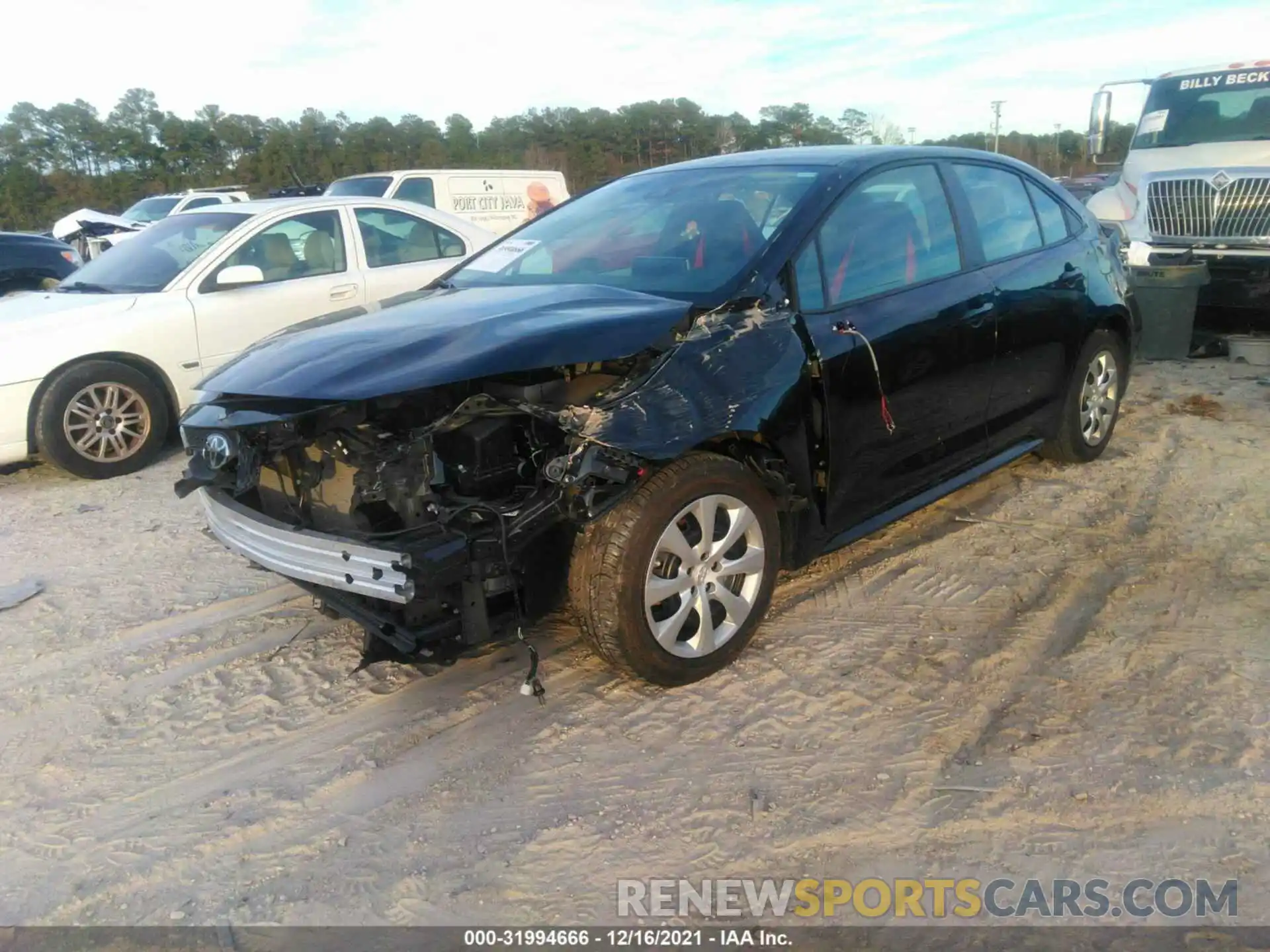 6 Photograph of a damaged car 5YFEPRAE0LP064498 TOYOTA COROLLA 2020