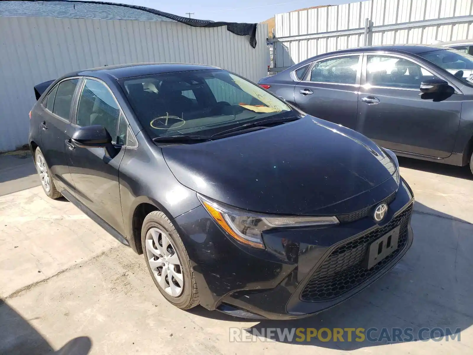 1 Photograph of a damaged car 5YFEPRAE0LP065277 TOYOTA COROLLA 2020