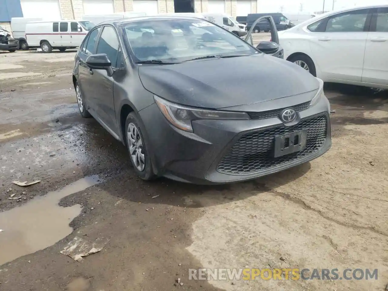 1 Photograph of a damaged car 5YFEPRAE0LP065747 TOYOTA COROLLA 2020