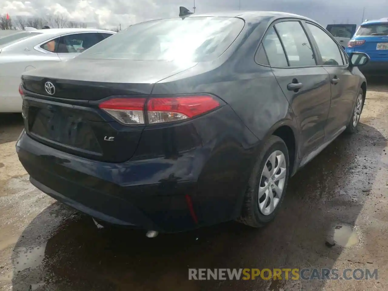 4 Photograph of a damaged car 5YFEPRAE0LP065747 TOYOTA COROLLA 2020