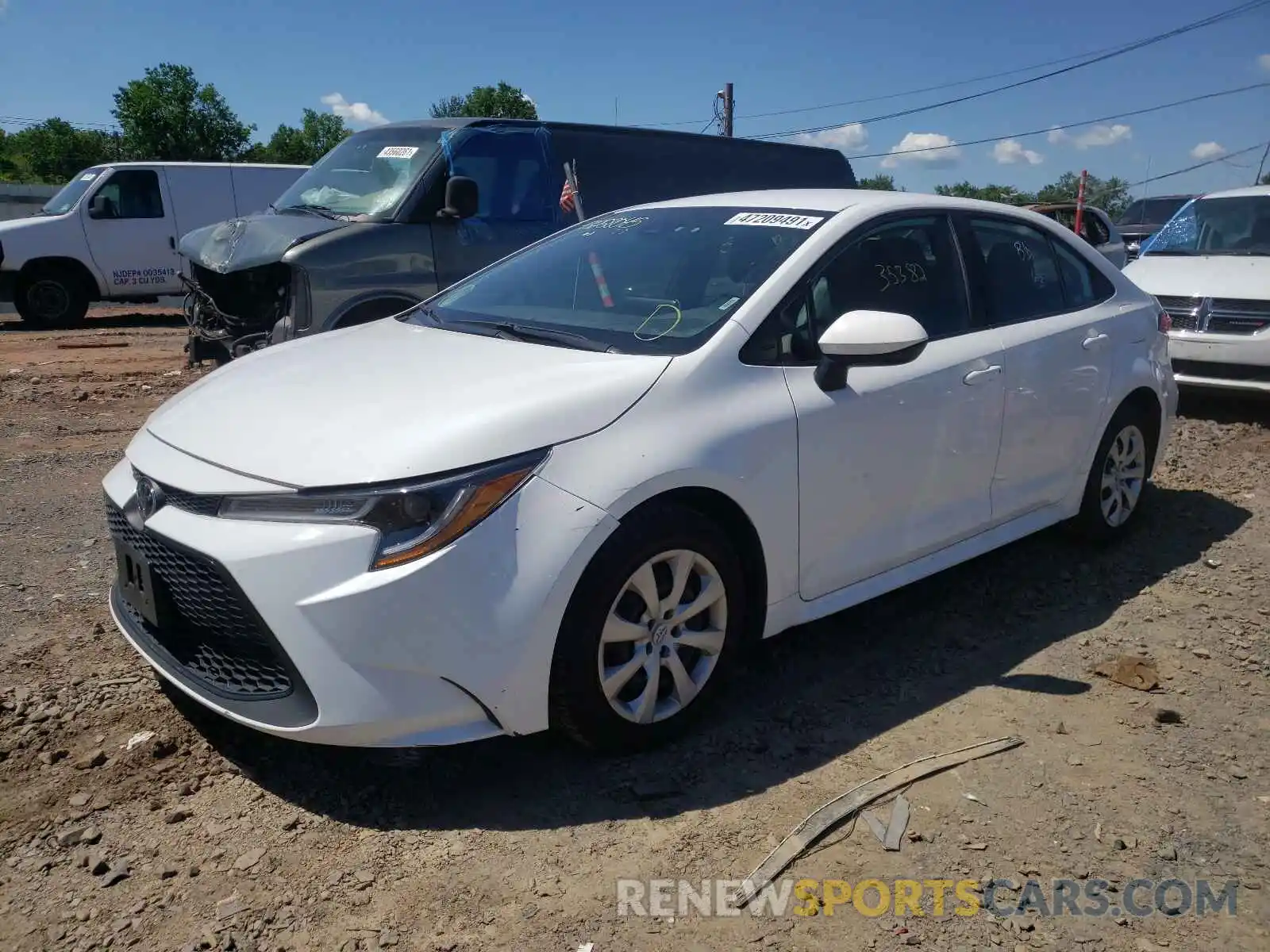 2 Photograph of a damaged car 5YFEPRAE0LP065778 TOYOTA COROLLA 2020