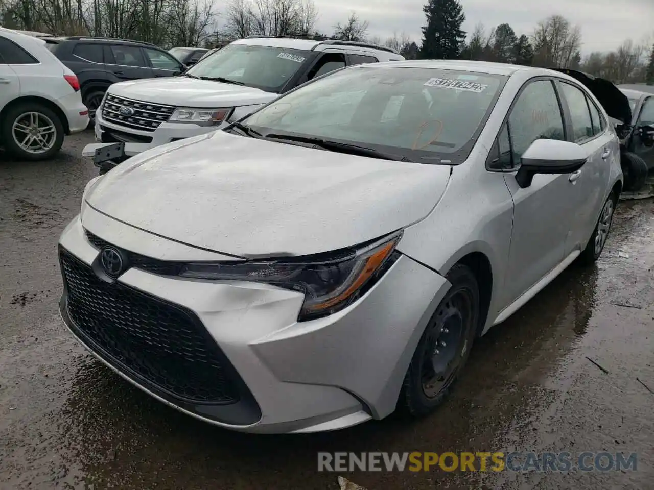 2 Photograph of a damaged car 5YFEPRAE0LP066560 TOYOTA COROLLA 2020