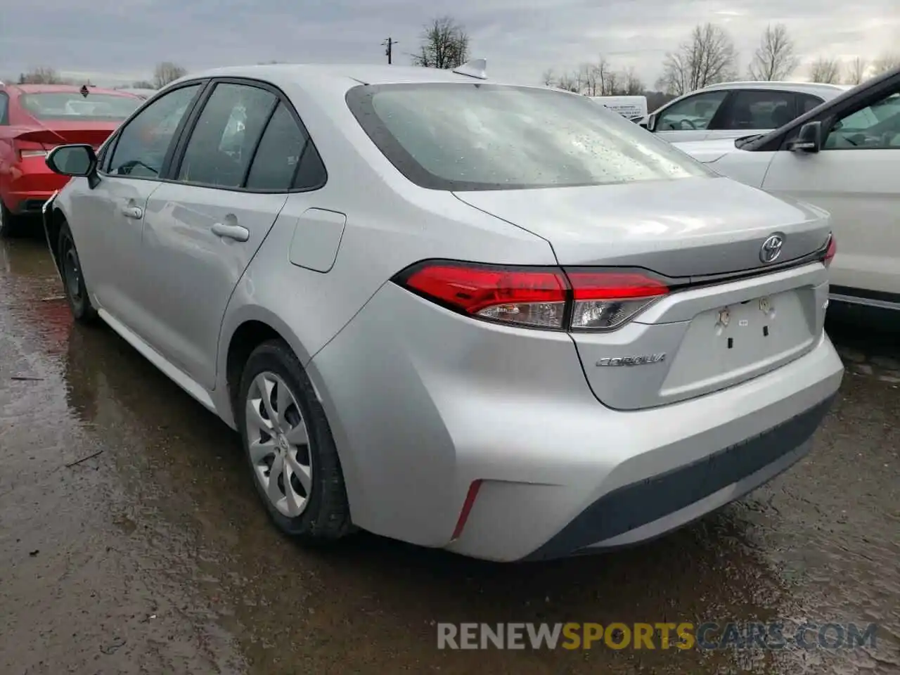 3 Photograph of a damaged car 5YFEPRAE0LP066560 TOYOTA COROLLA 2020