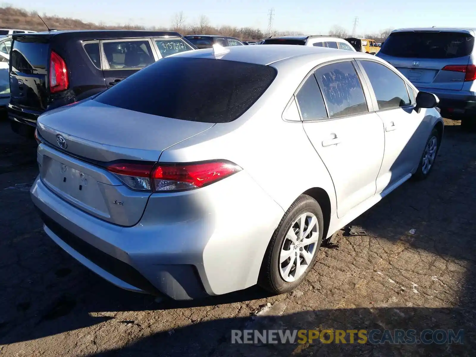 4 Photograph of a damaged car 5YFEPRAE0LP066770 TOYOTA COROLLA 2020