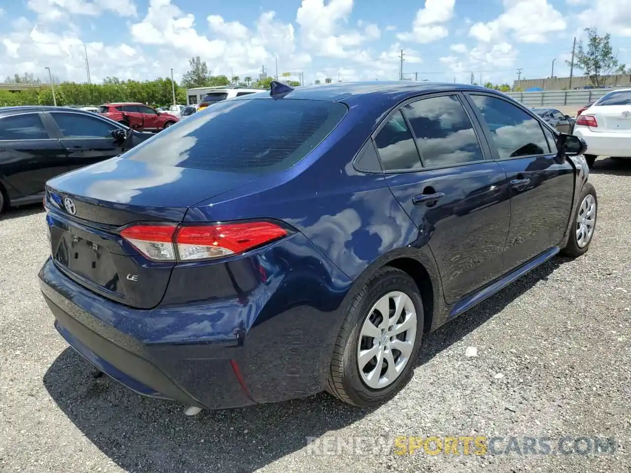 4 Photograph of a damaged car 5YFEPRAE0LP066820 TOYOTA COROLLA 2020