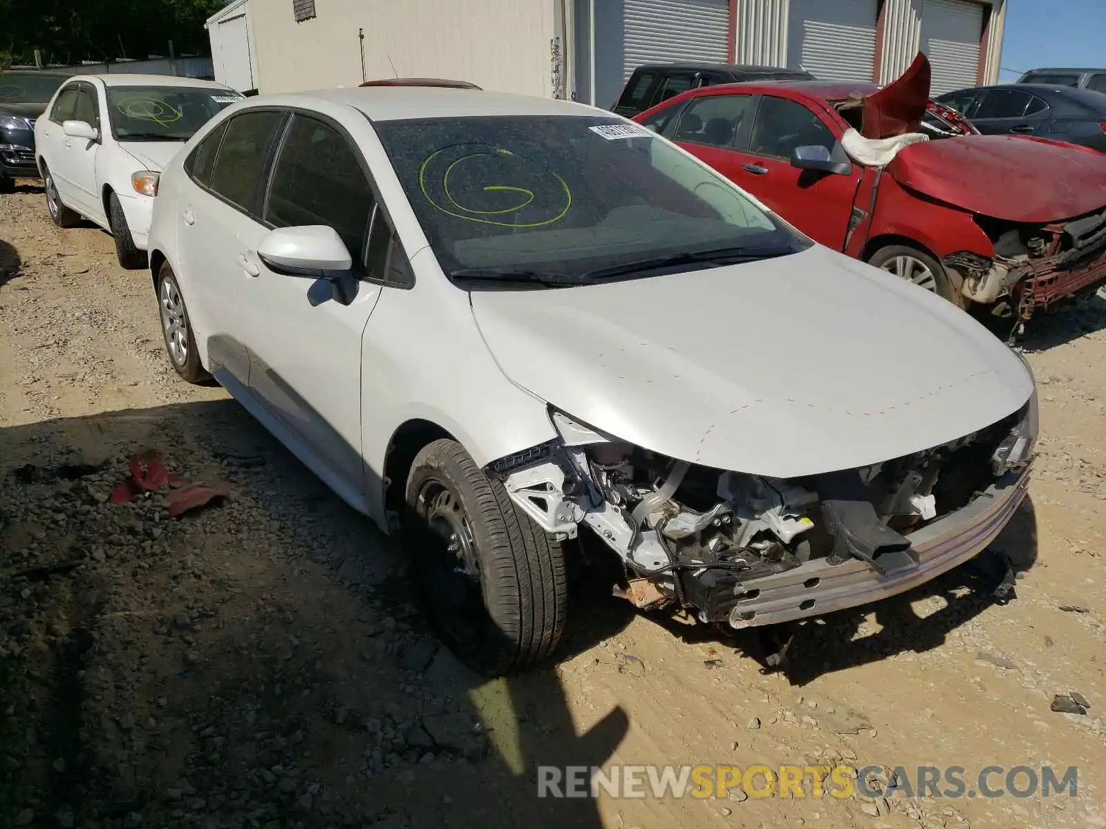 1 Photograph of a damaged car 5YFEPRAE0LP067336 TOYOTA COROLLA 2020