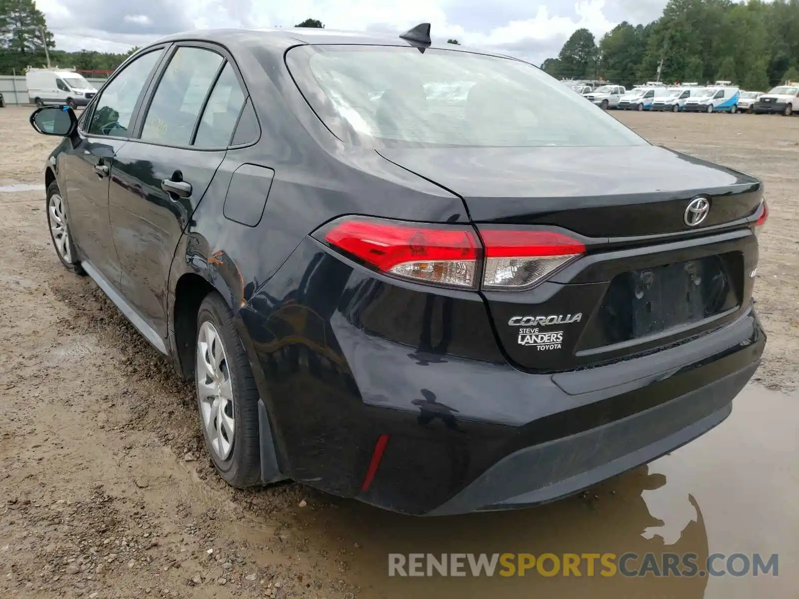 3 Photograph of a damaged car 5YFEPRAE0LP068129 TOYOTA COROLLA 2020