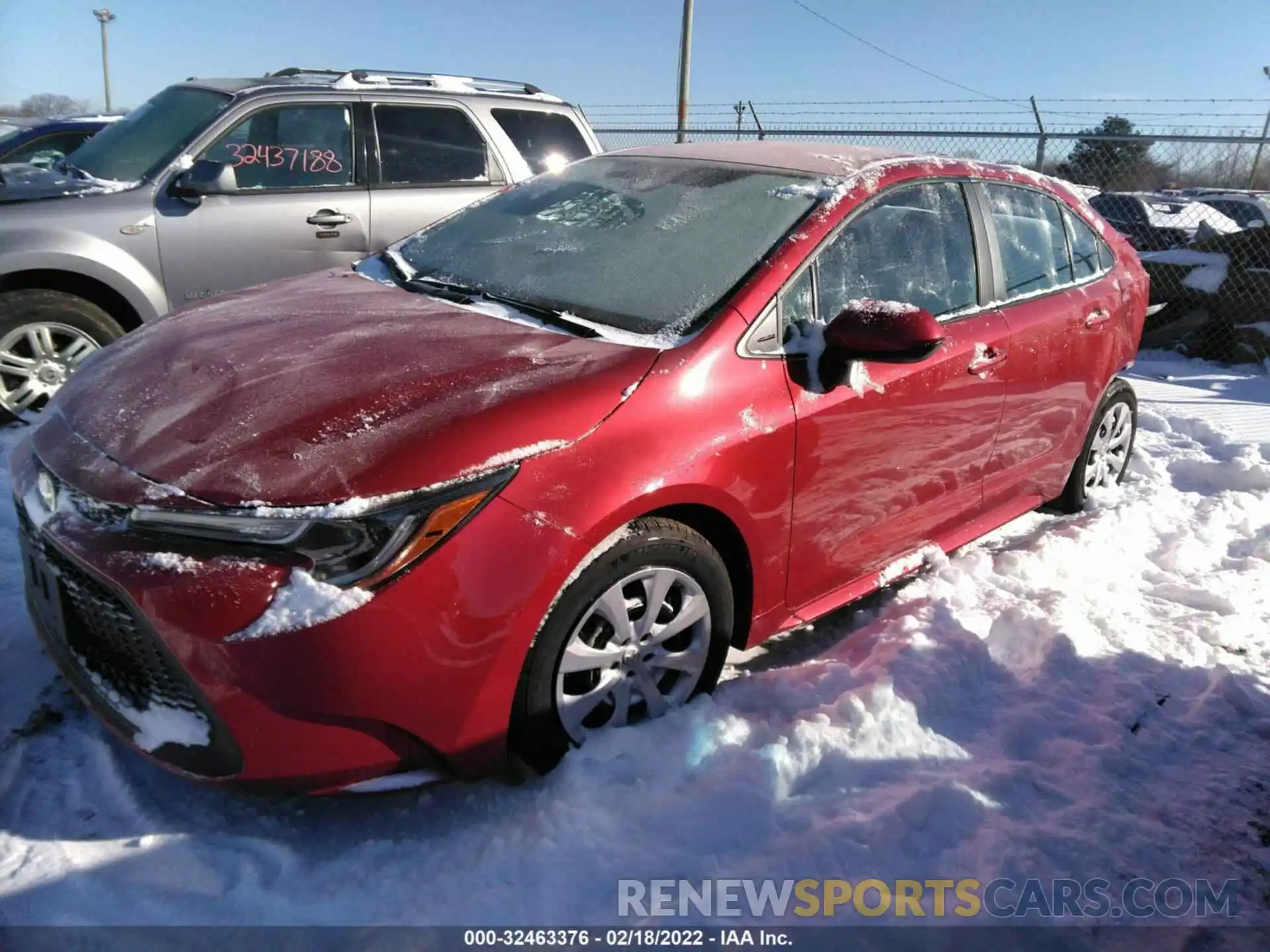 2 Photograph of a damaged car 5YFEPRAE0LP068342 TOYOTA COROLLA 2020