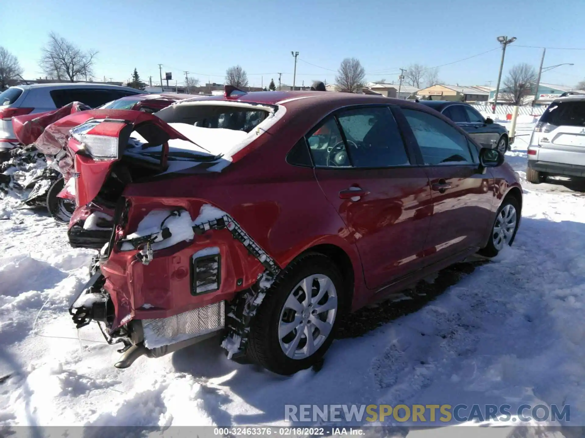 4 Photograph of a damaged car 5YFEPRAE0LP068342 TOYOTA COROLLA 2020