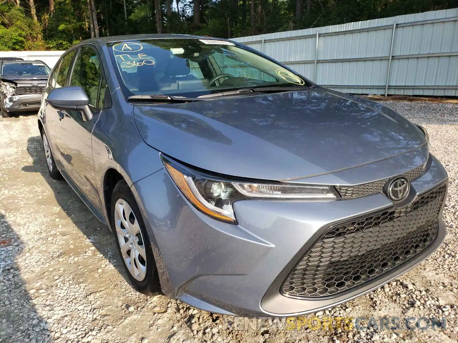 1 Photograph of a damaged car 5YFEPRAE0LP068907 TOYOTA COROLLA 2020