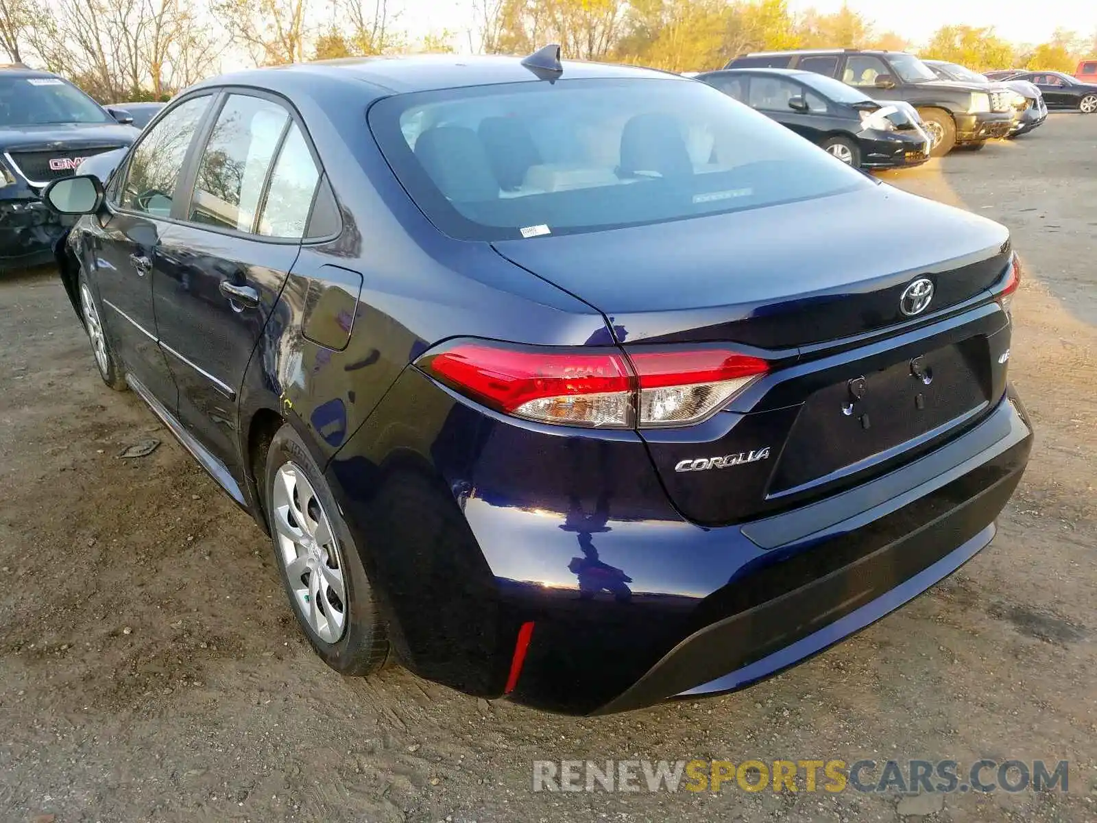 3 Photograph of a damaged car 5YFEPRAE0LP069118 TOYOTA COROLLA 2020