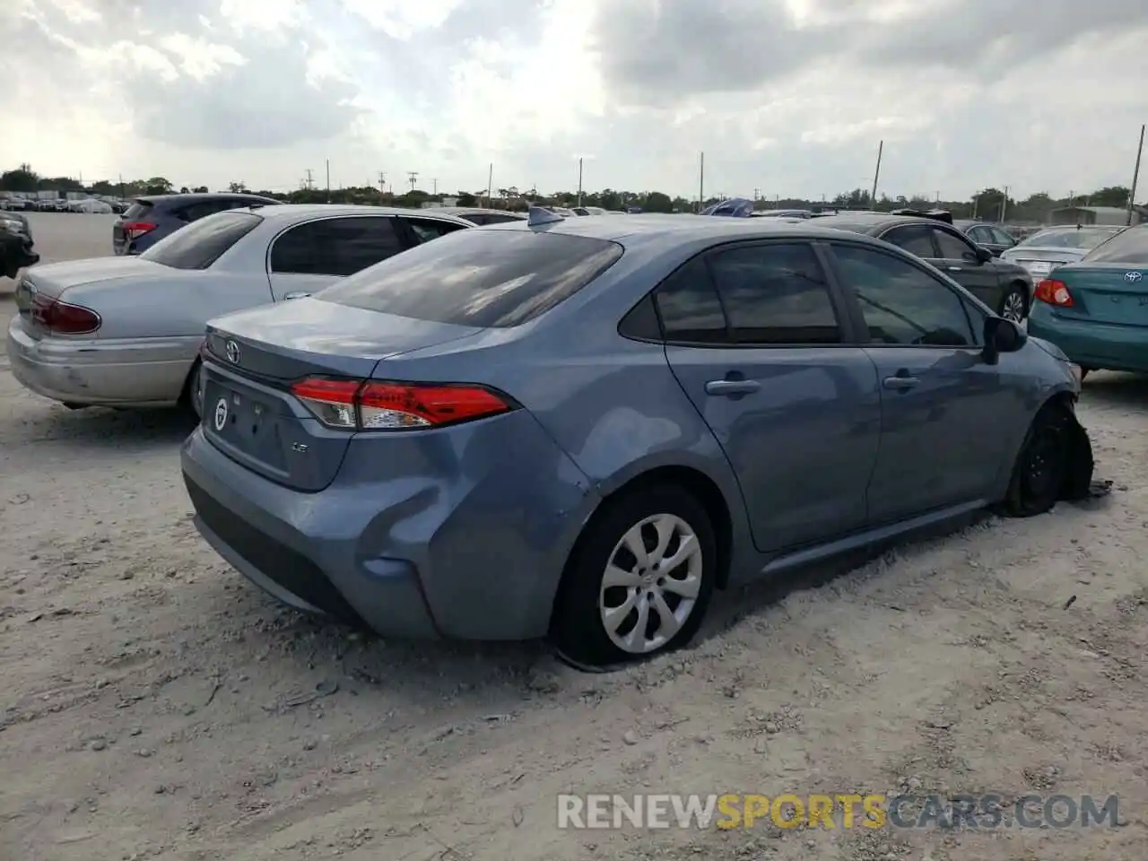 4 Photograph of a damaged car 5YFEPRAE0LP070852 TOYOTA COROLLA 2020