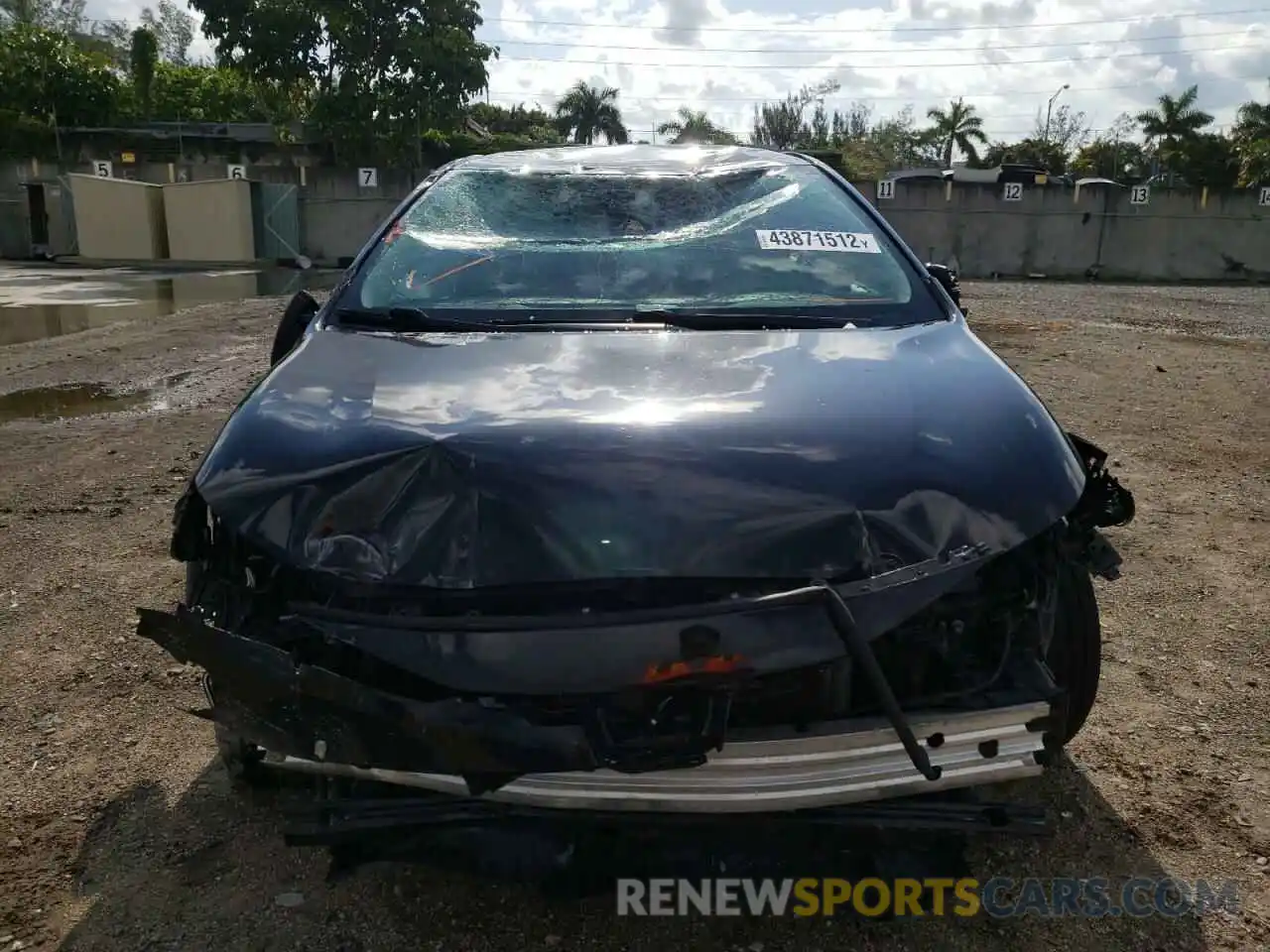 9 Photograph of a damaged car 5YFEPRAE0LP071306 TOYOTA COROLLA 2020