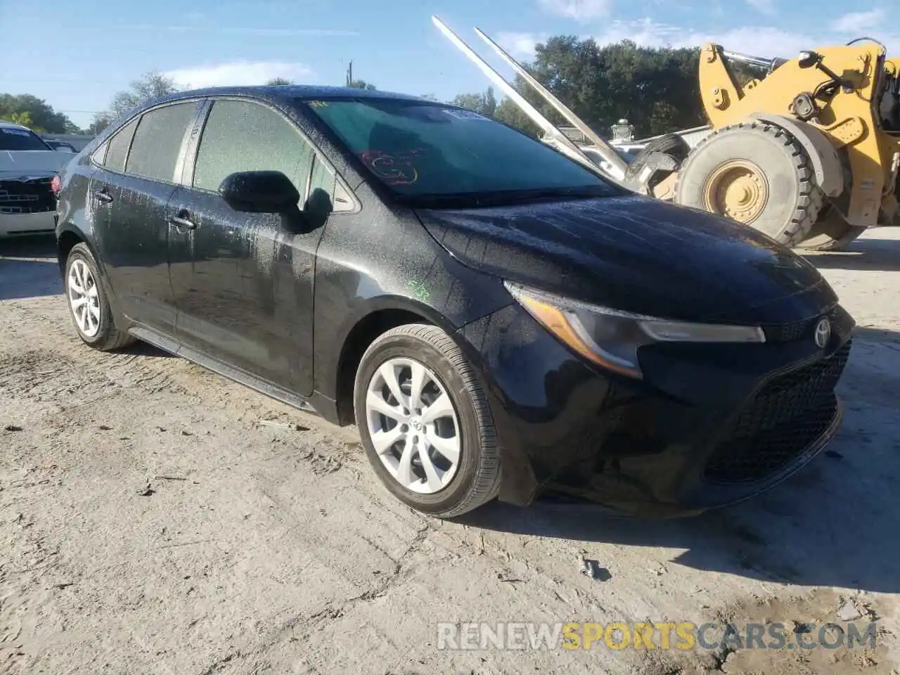 1 Photograph of a damaged car 5YFEPRAE0LP072293 TOYOTA COROLLA 2020