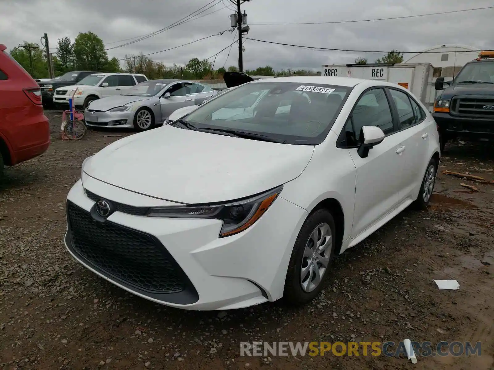 2 Photograph of a damaged car 5YFEPRAE0LP072584 TOYOTA COROLLA 2020