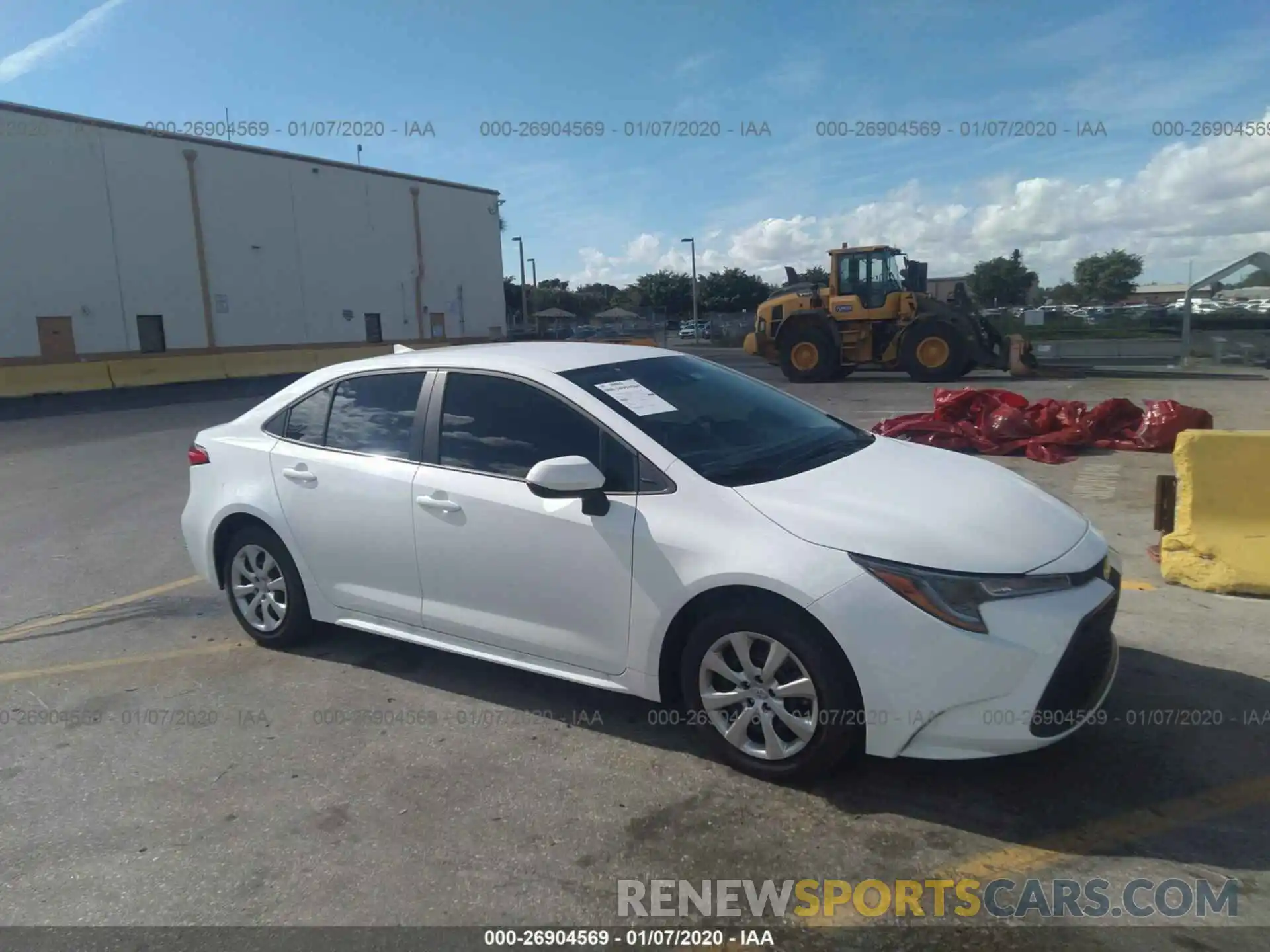 1 Photograph of a damaged car 5YFEPRAE0LP074657 TOYOTA COROLLA 2020