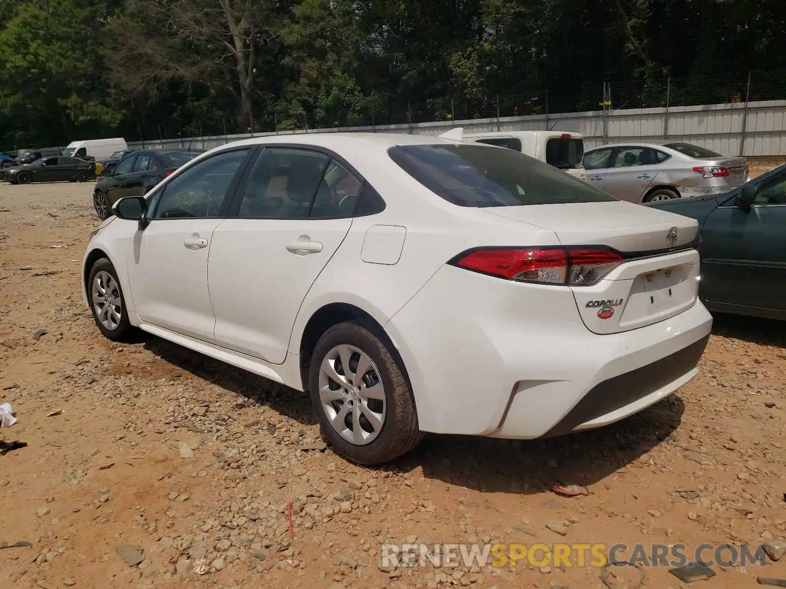 3 Photograph of a damaged car 5YFEPRAE0LP075436 TOYOTA COROLLA 2020