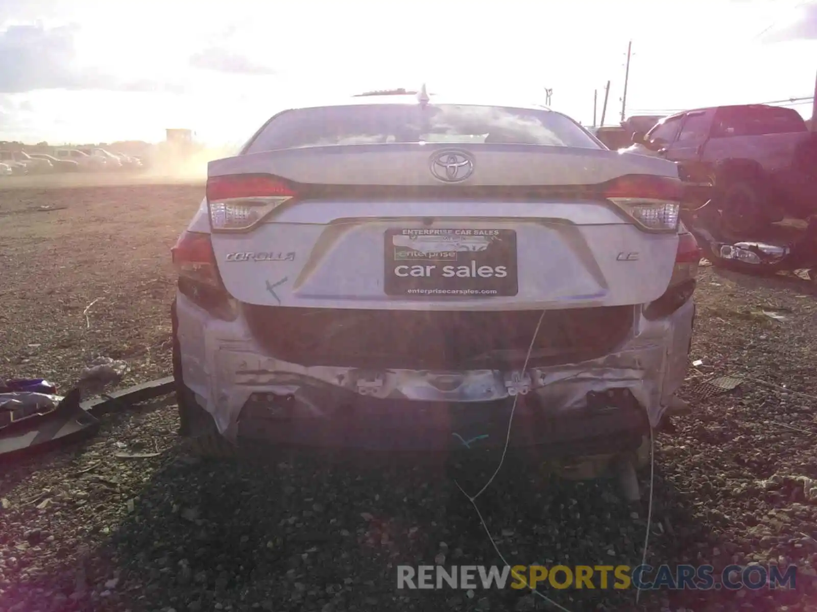 9 Photograph of a damaged car 5YFEPRAE0LP075680 TOYOTA COROLLA 2020