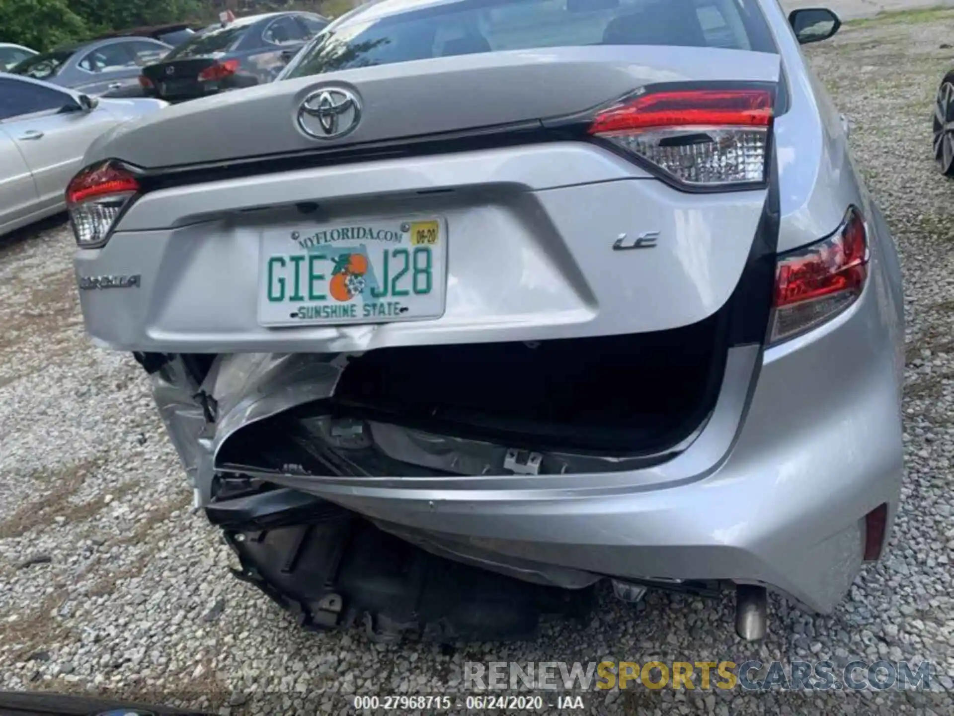 5 Photograph of a damaged car 5YFEPRAE0LP076361 TOYOTA COROLLA 2020