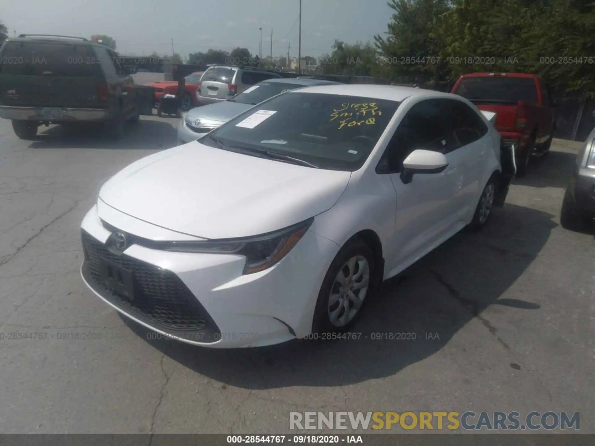 2 Photograph of a damaged car 5YFEPRAE0LP076487 TOYOTA COROLLA 2020