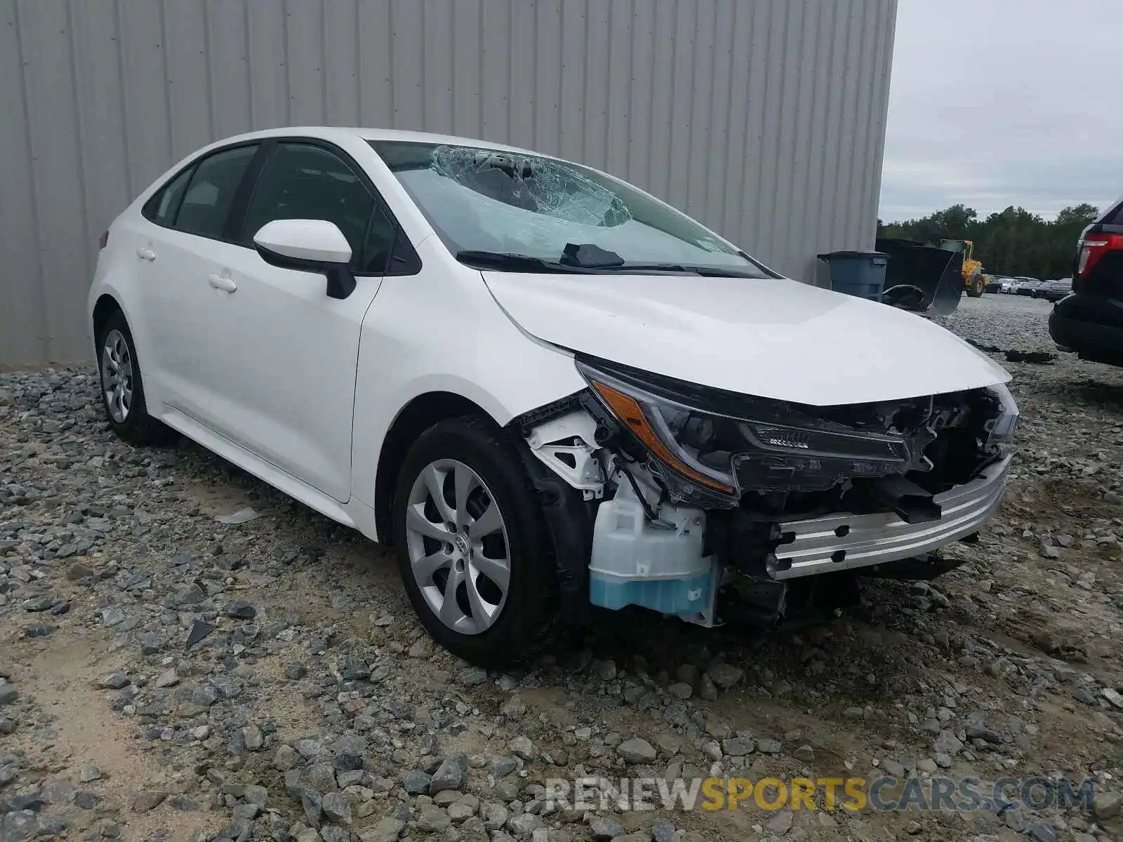 1 Photograph of a damaged car 5YFEPRAE0LP077087 TOYOTA COROLLA 2020