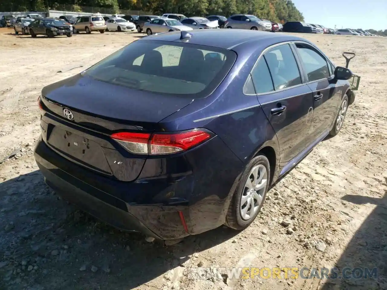 4 Photograph of a damaged car 5YFEPRAE0LP077591 TOYOTA COROLLA 2020