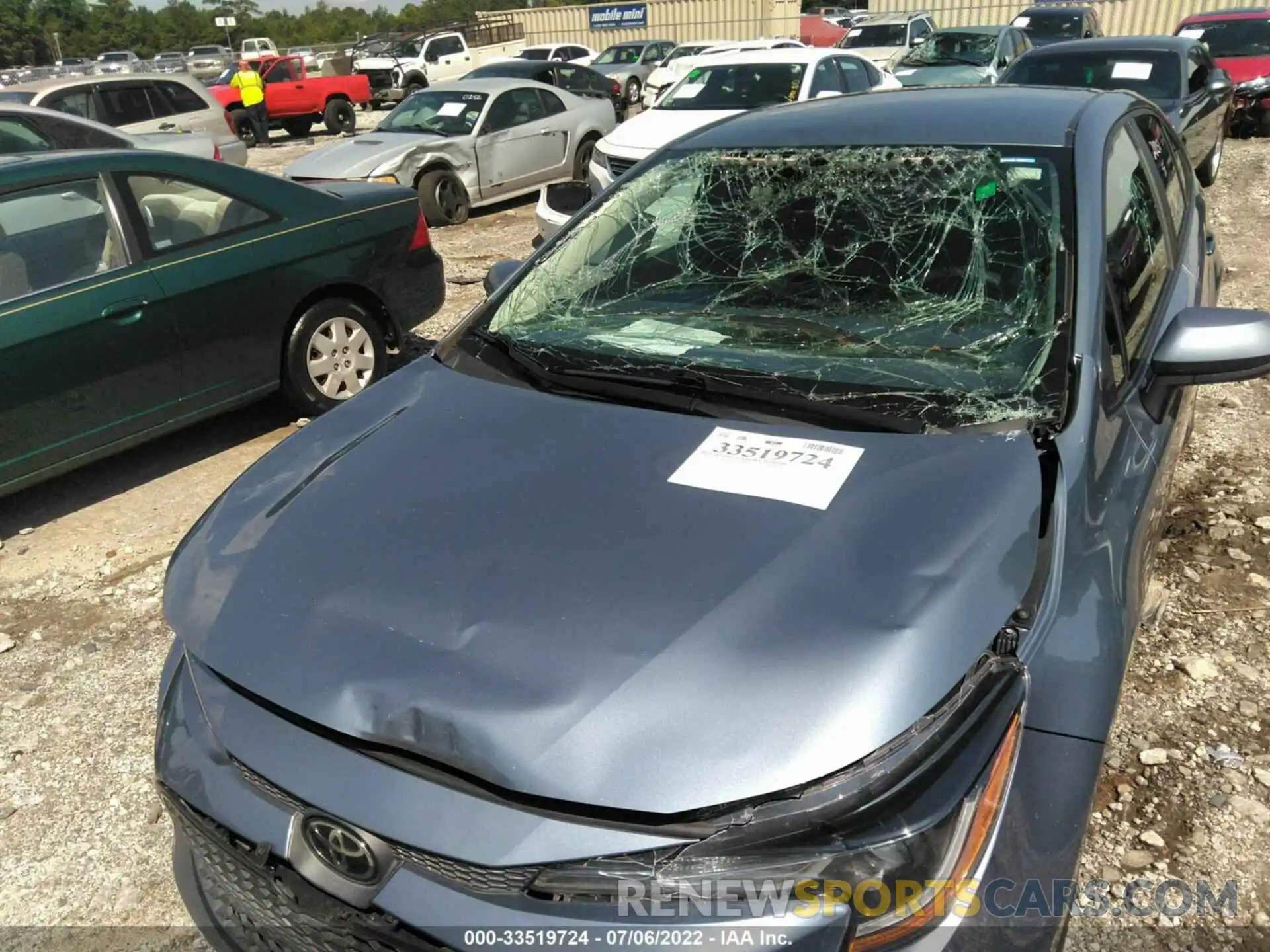 6 Photograph of a damaged car 5YFEPRAE0LP080345 TOYOTA COROLLA 2020