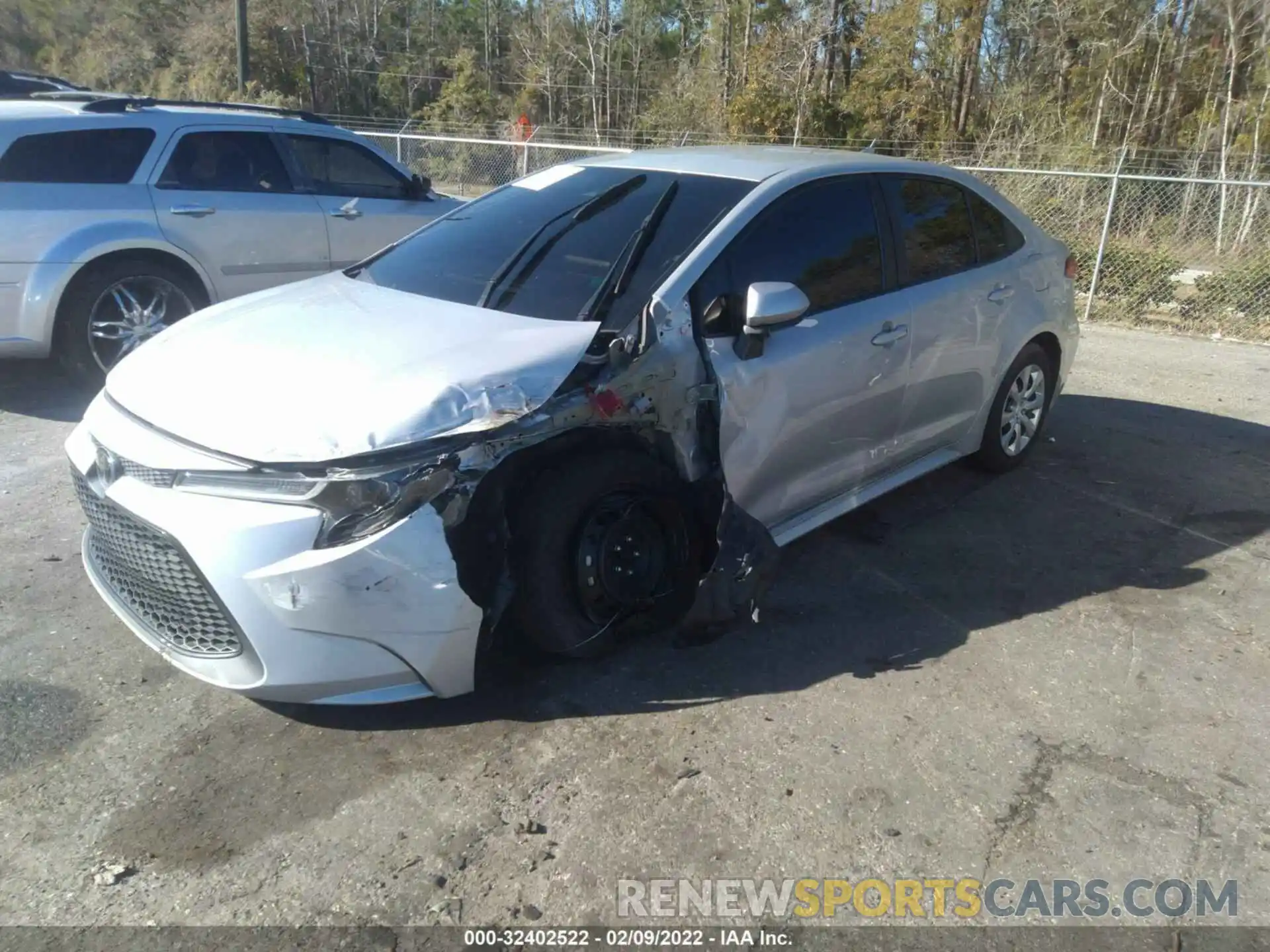 2 Photograph of a damaged car 5YFEPRAE0LP083553 TOYOTA COROLLA 2020