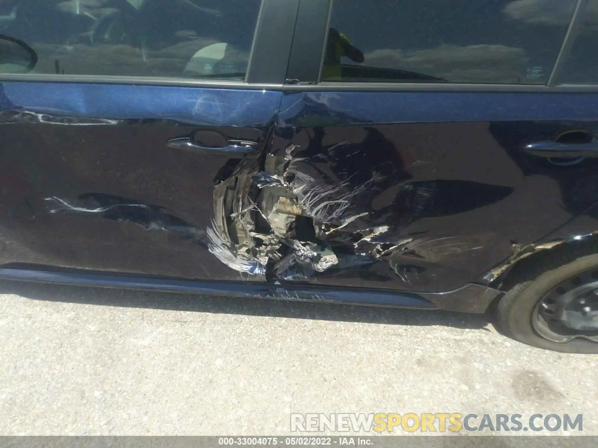 6 Photograph of a damaged car 5YFEPRAE0LP084198 TOYOTA COROLLA 2020