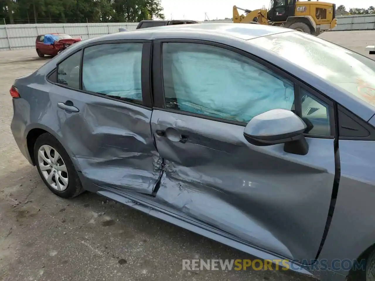 9 Photograph of a damaged car 5YFEPRAE0LP085481 TOYOTA COROLLA 2020