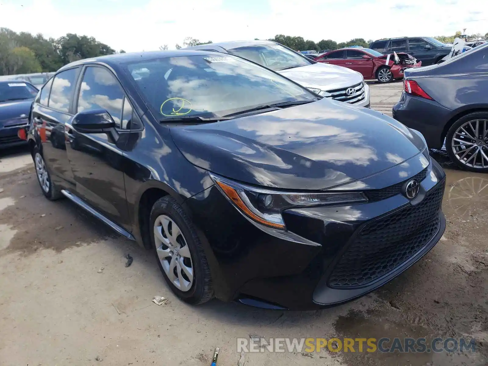 1 Photograph of a damaged car 5YFEPRAE0LP085948 TOYOTA COROLLA 2020