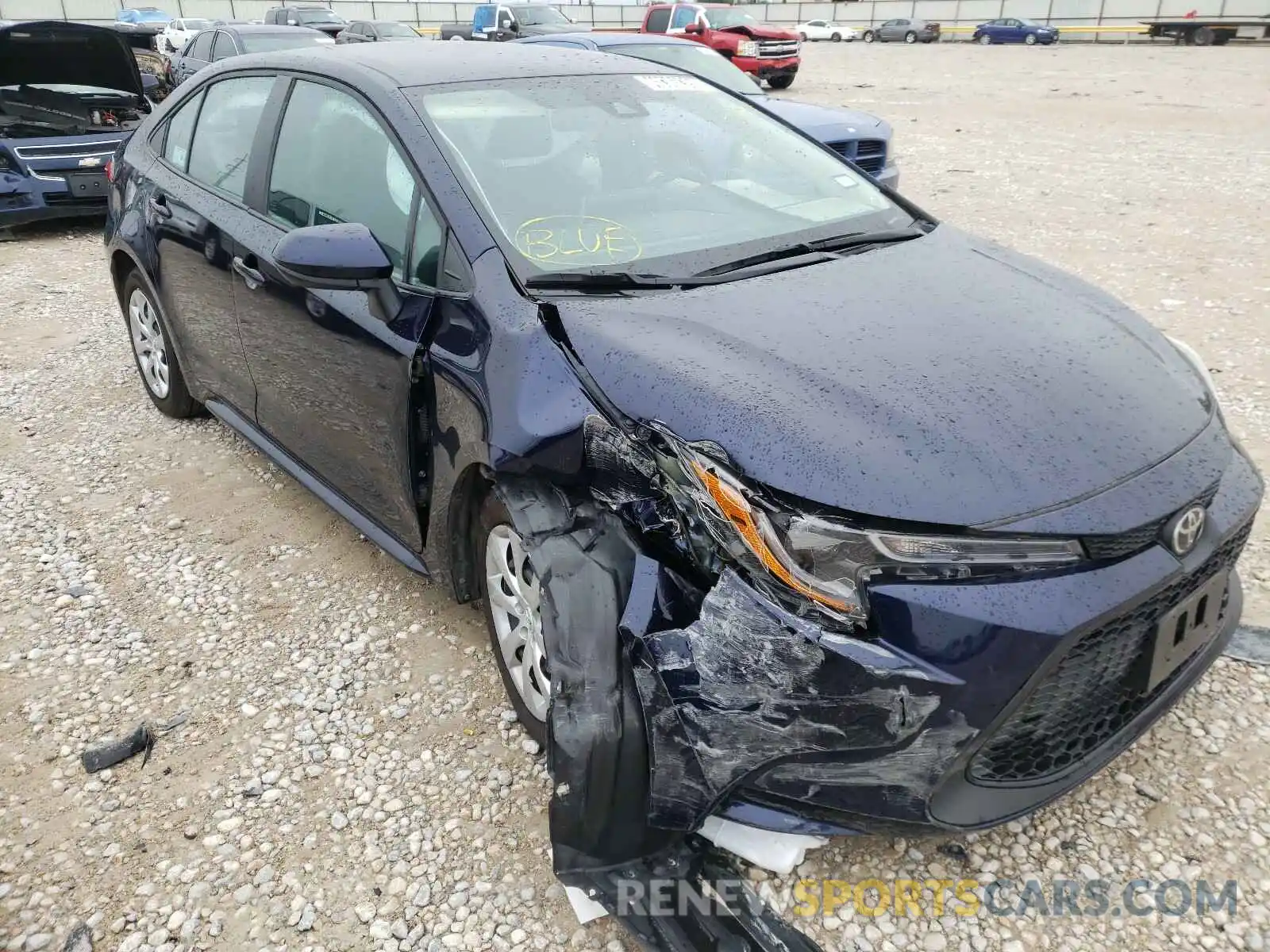 1 Photograph of a damaged car 5YFEPRAE0LP086422 TOYOTA COROLLA 2020