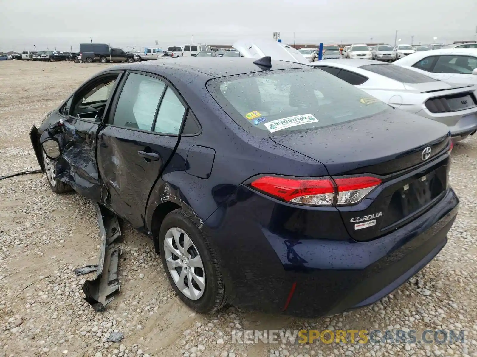 3 Photograph of a damaged car 5YFEPRAE0LP086422 TOYOTA COROLLA 2020